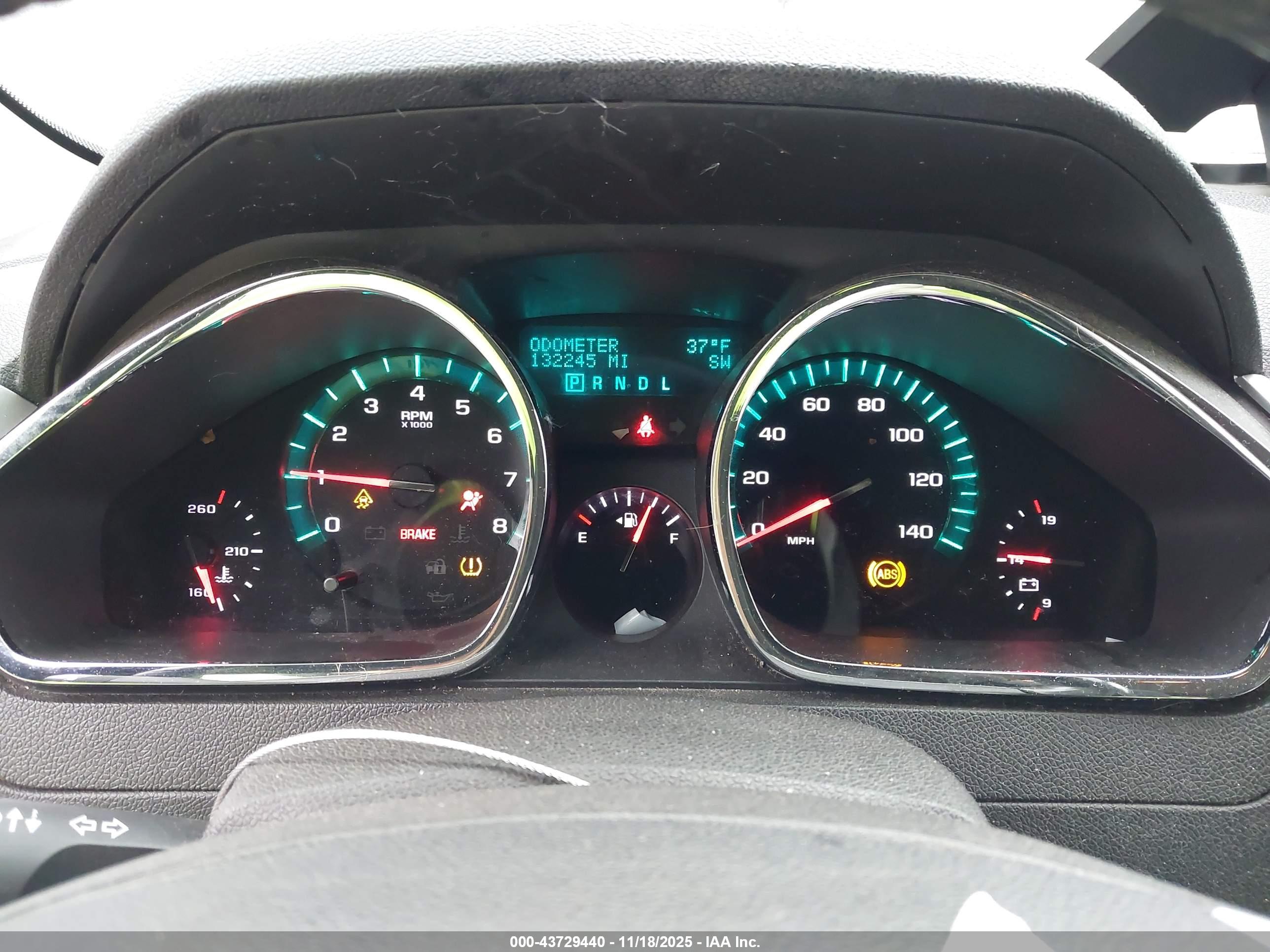CHEVROLET TRAVERSE image 7
