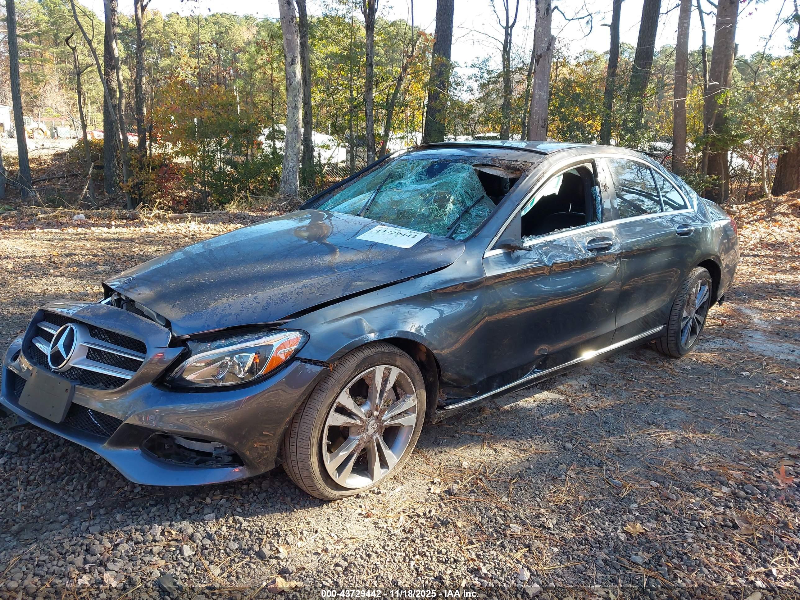 MERCEDES-BENZ C image 2