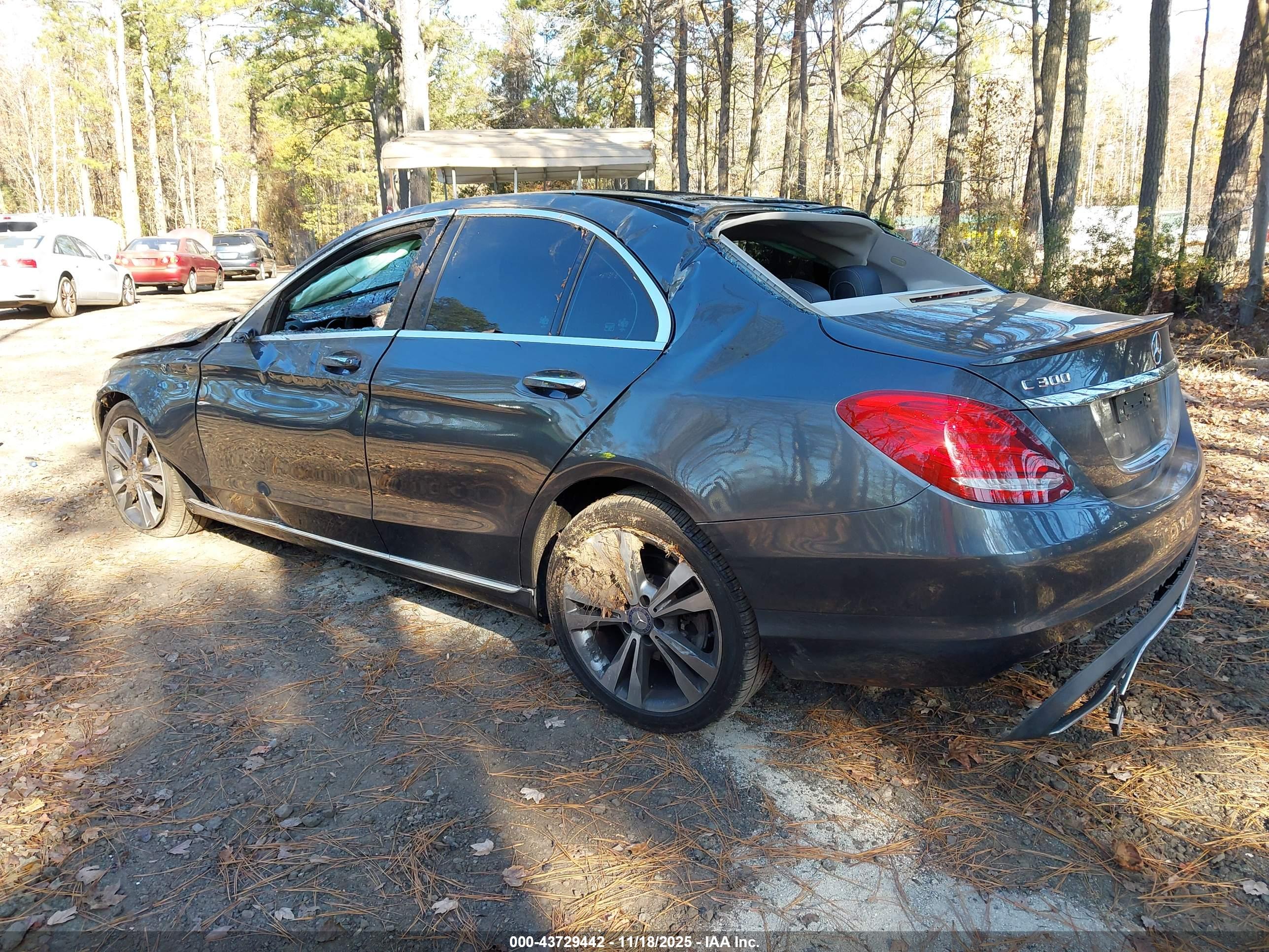 MERCEDES-BENZ C image 3