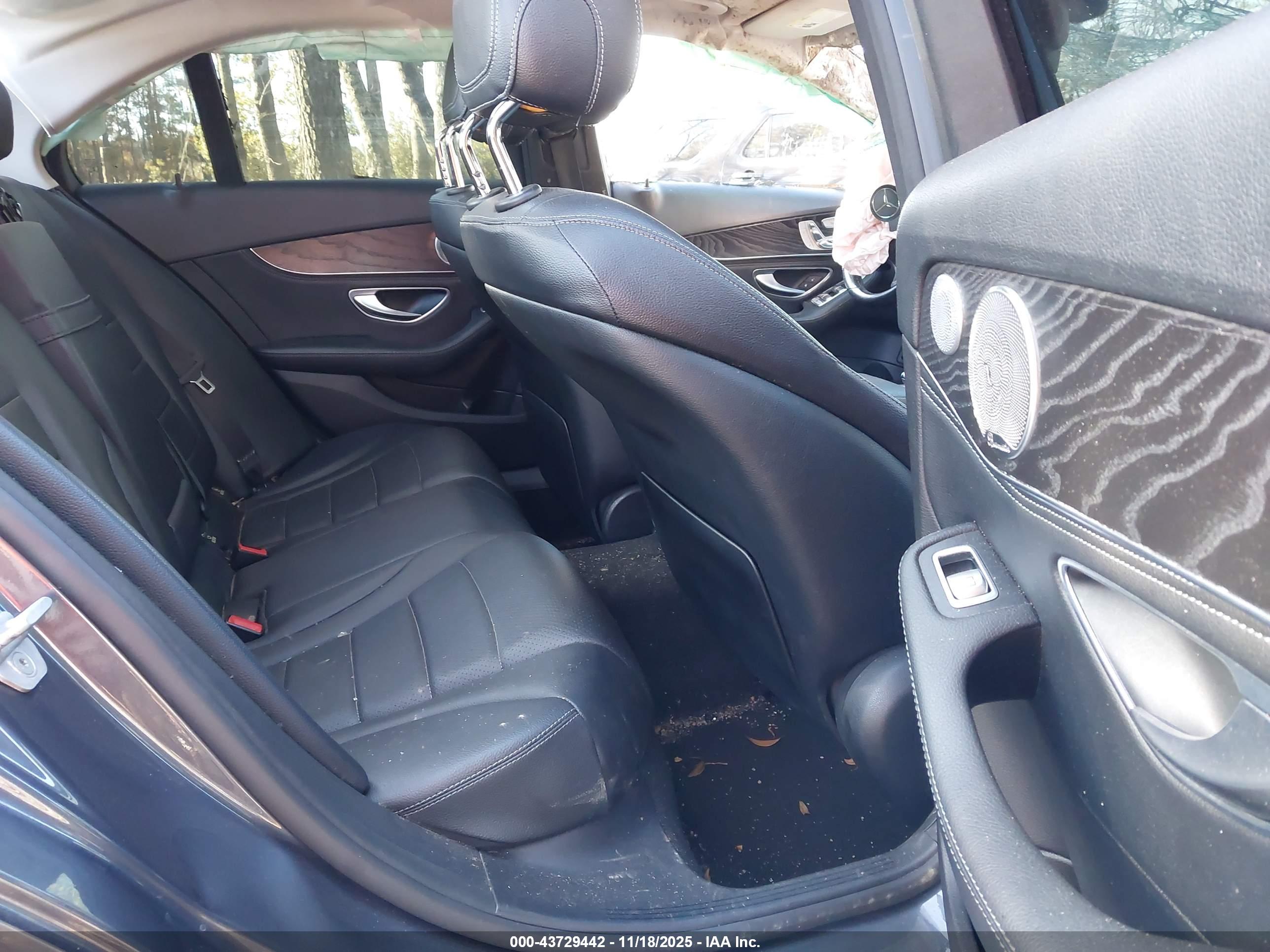 MERCEDES-BENZ C image 8