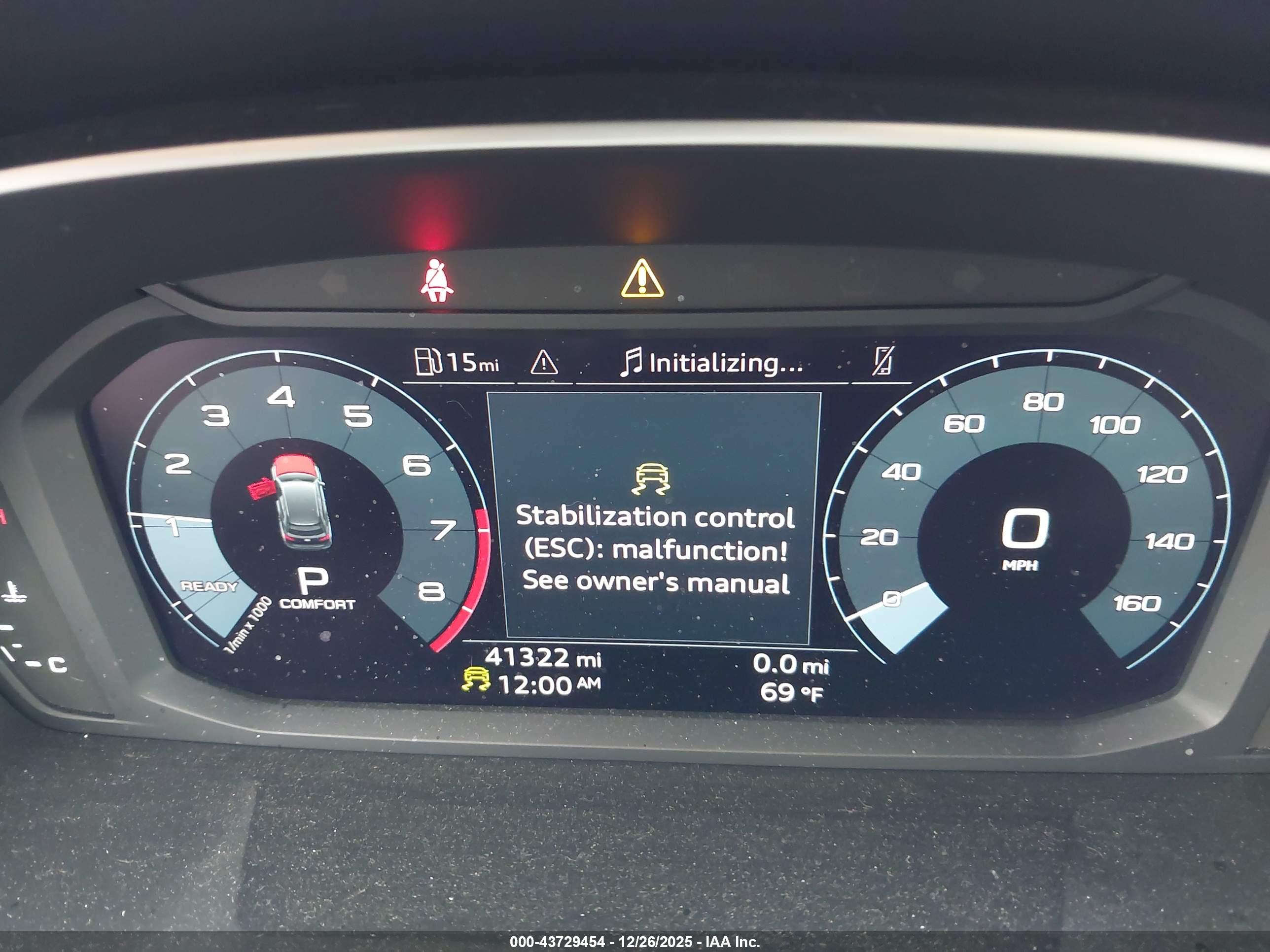 AUDI Q3 image 7