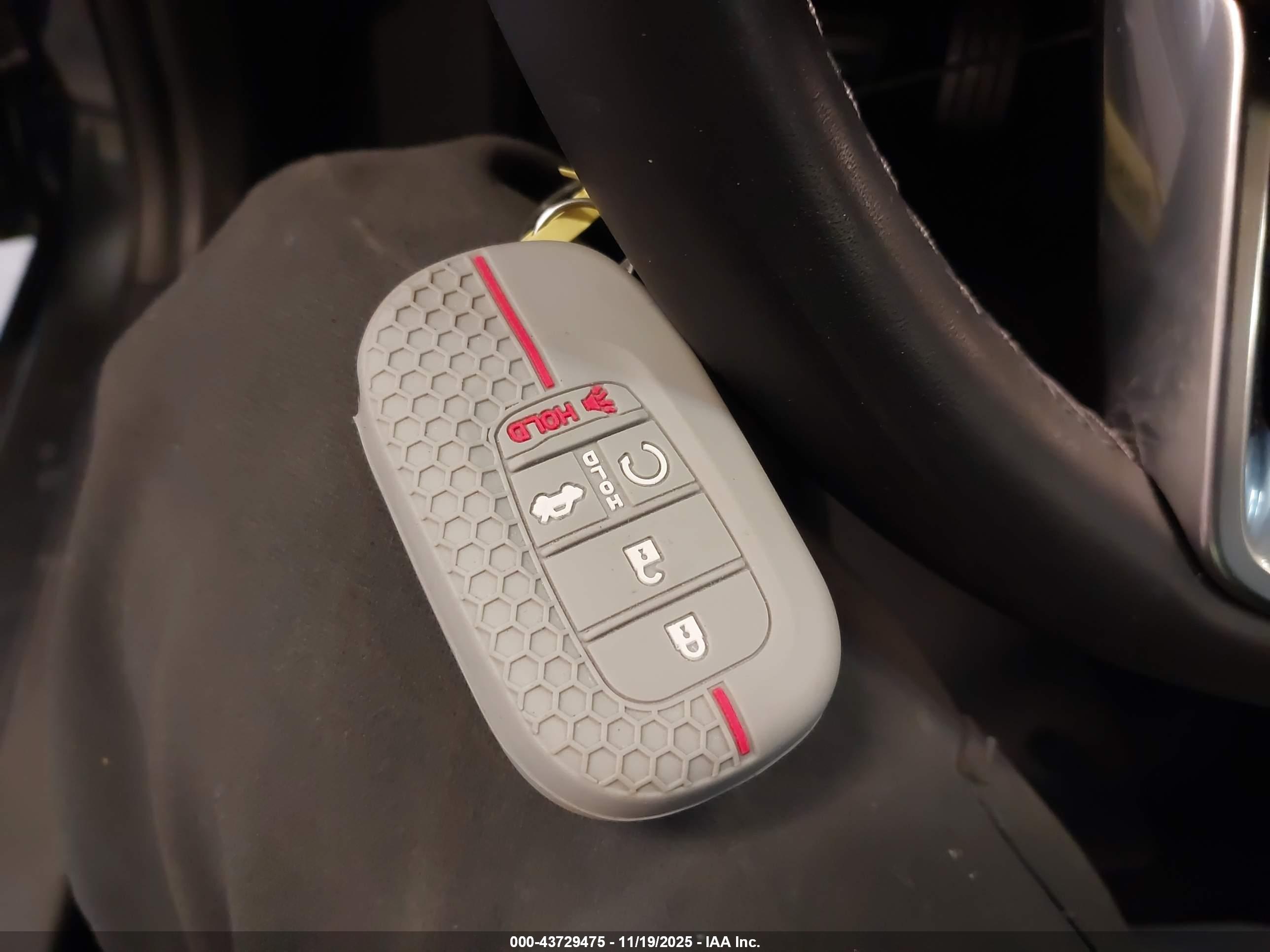 HONDA CIVIC image 11