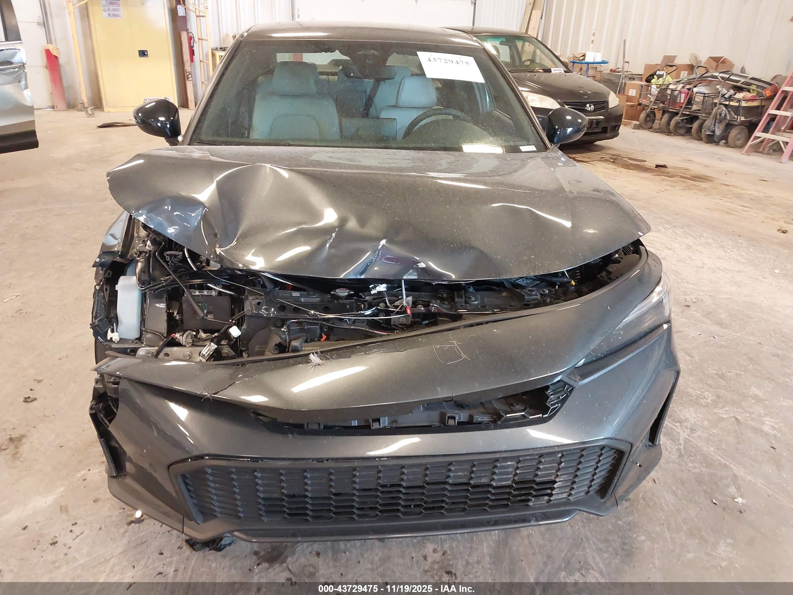 HONDA CIVIC image 6