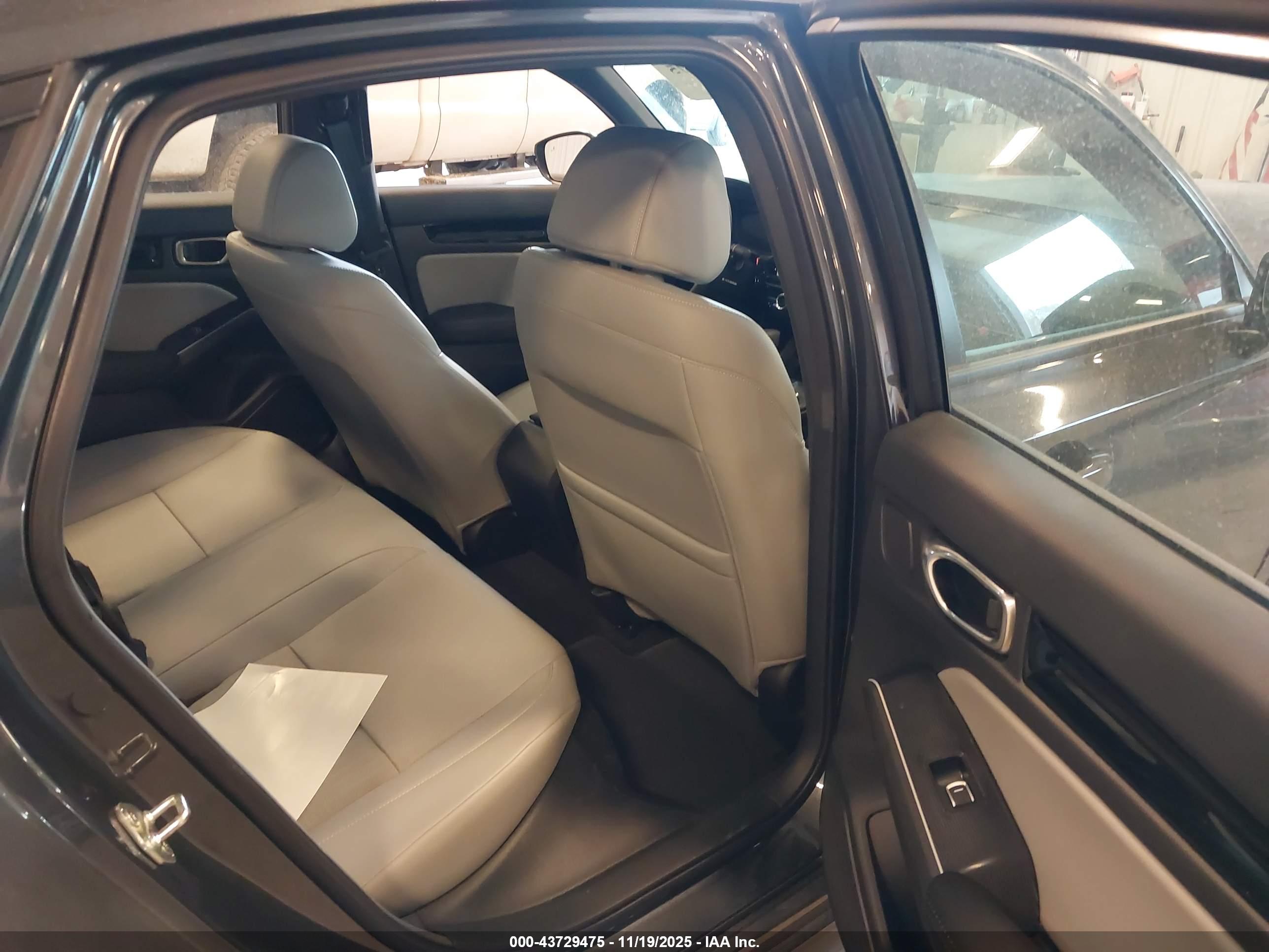 HONDA CIVIC image 8