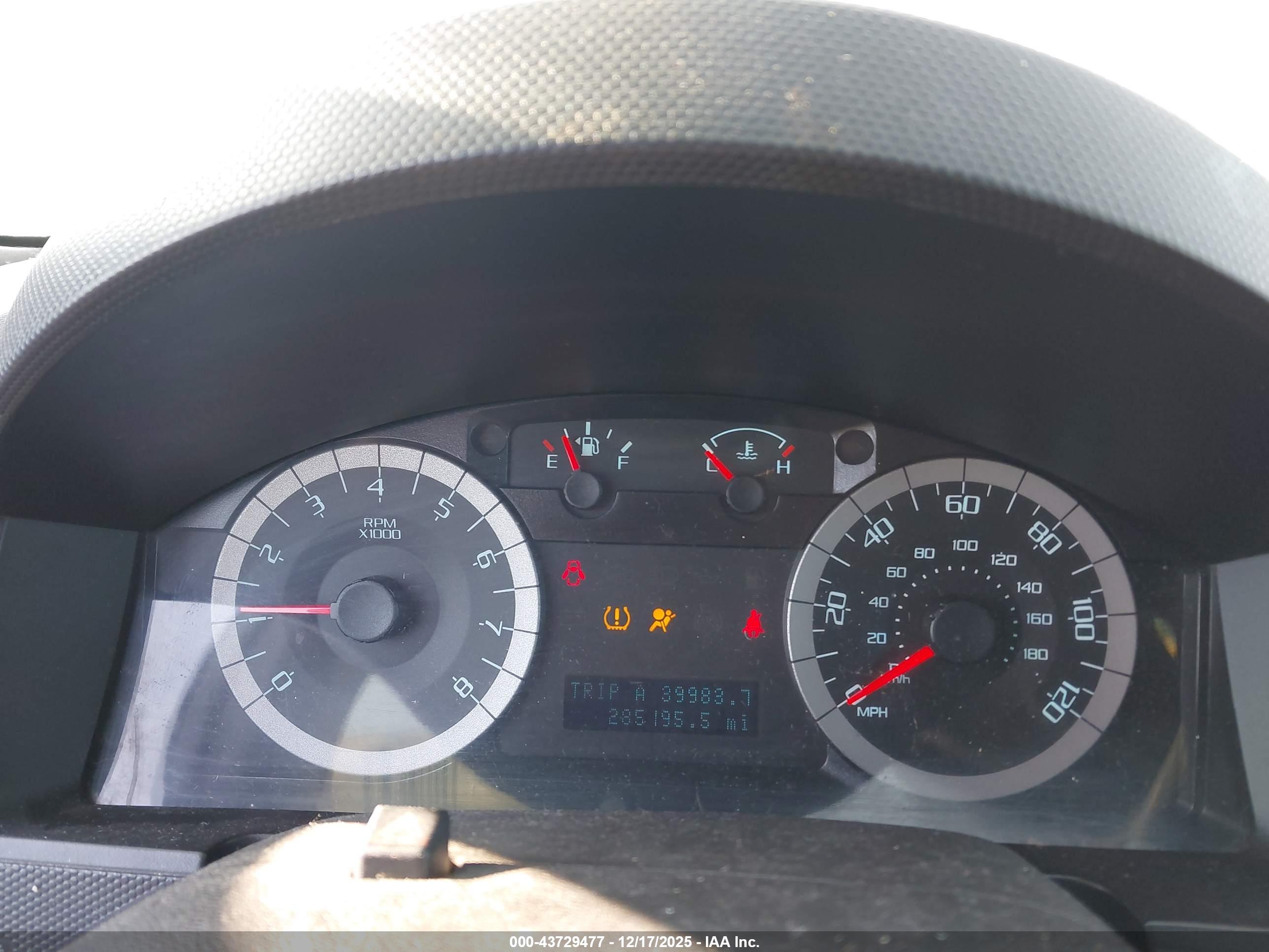FORD ESCAPE image 7