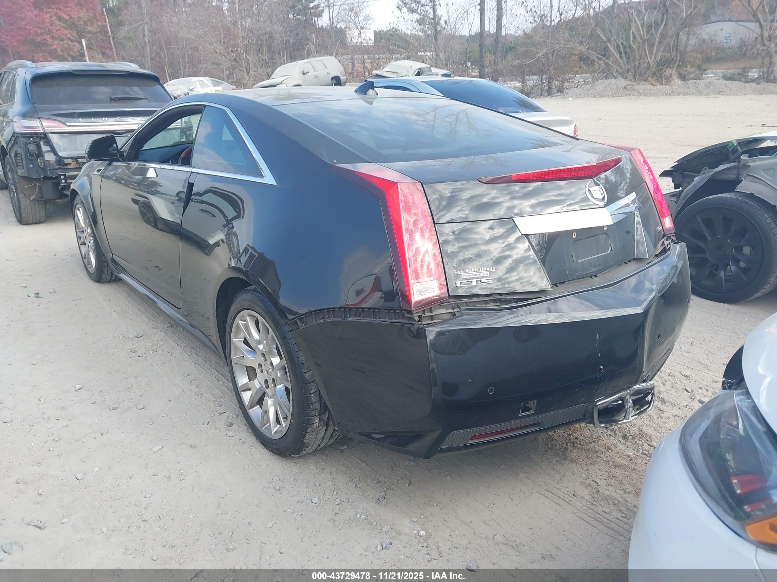 CADILLAC CTS image 3