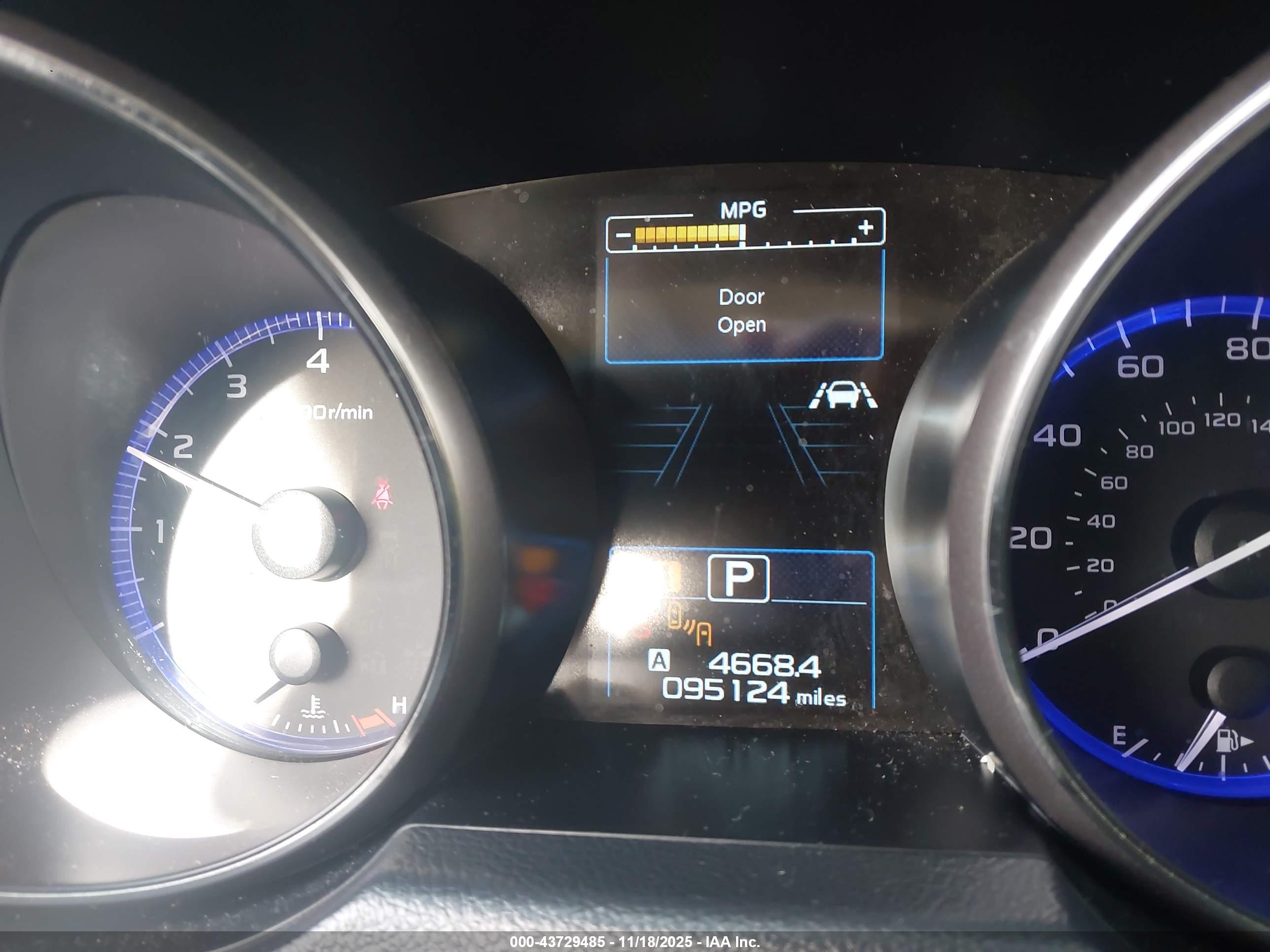 SUBARU OUTBACK image 7