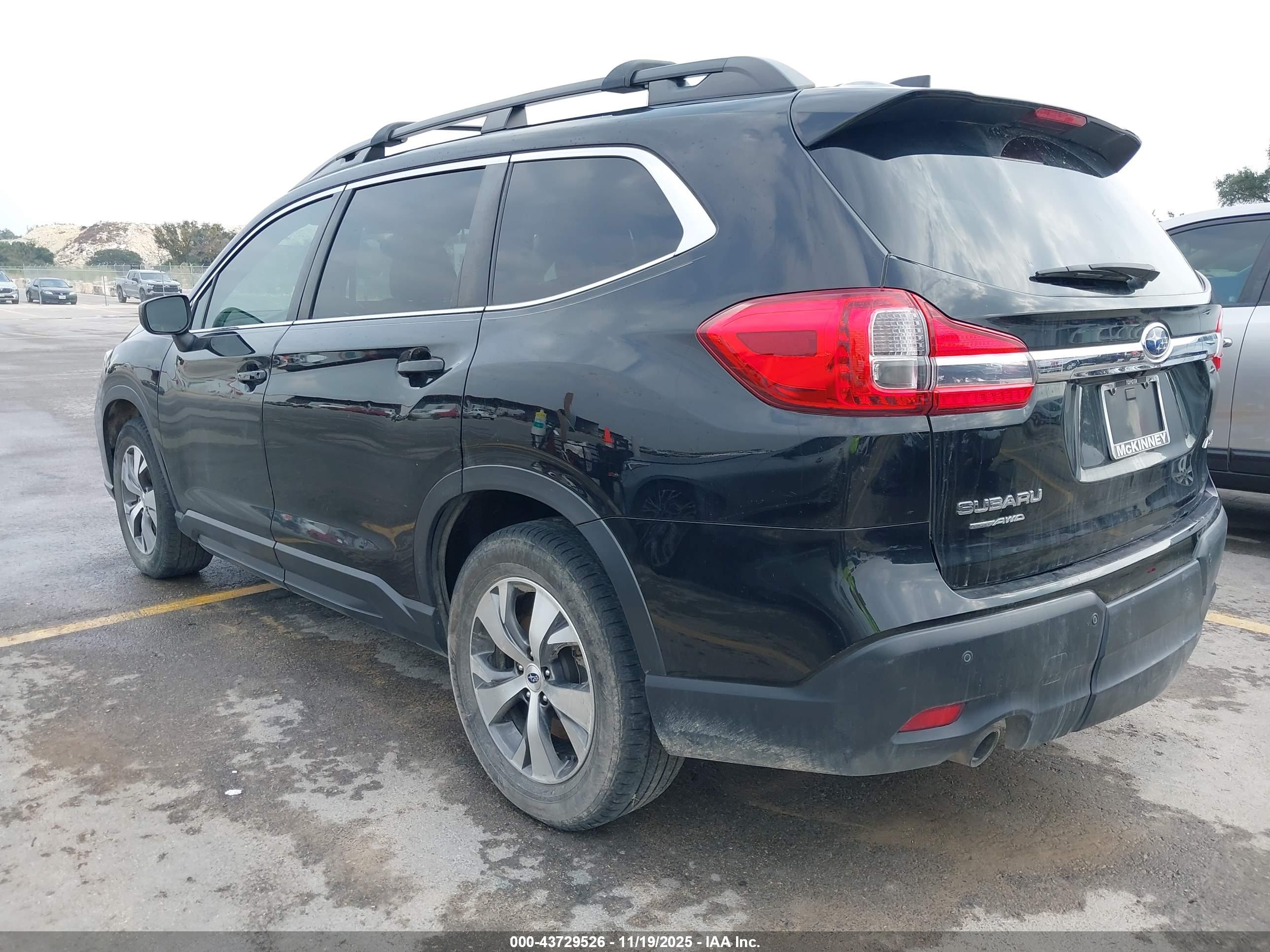 SUBARU ASCENT image 3