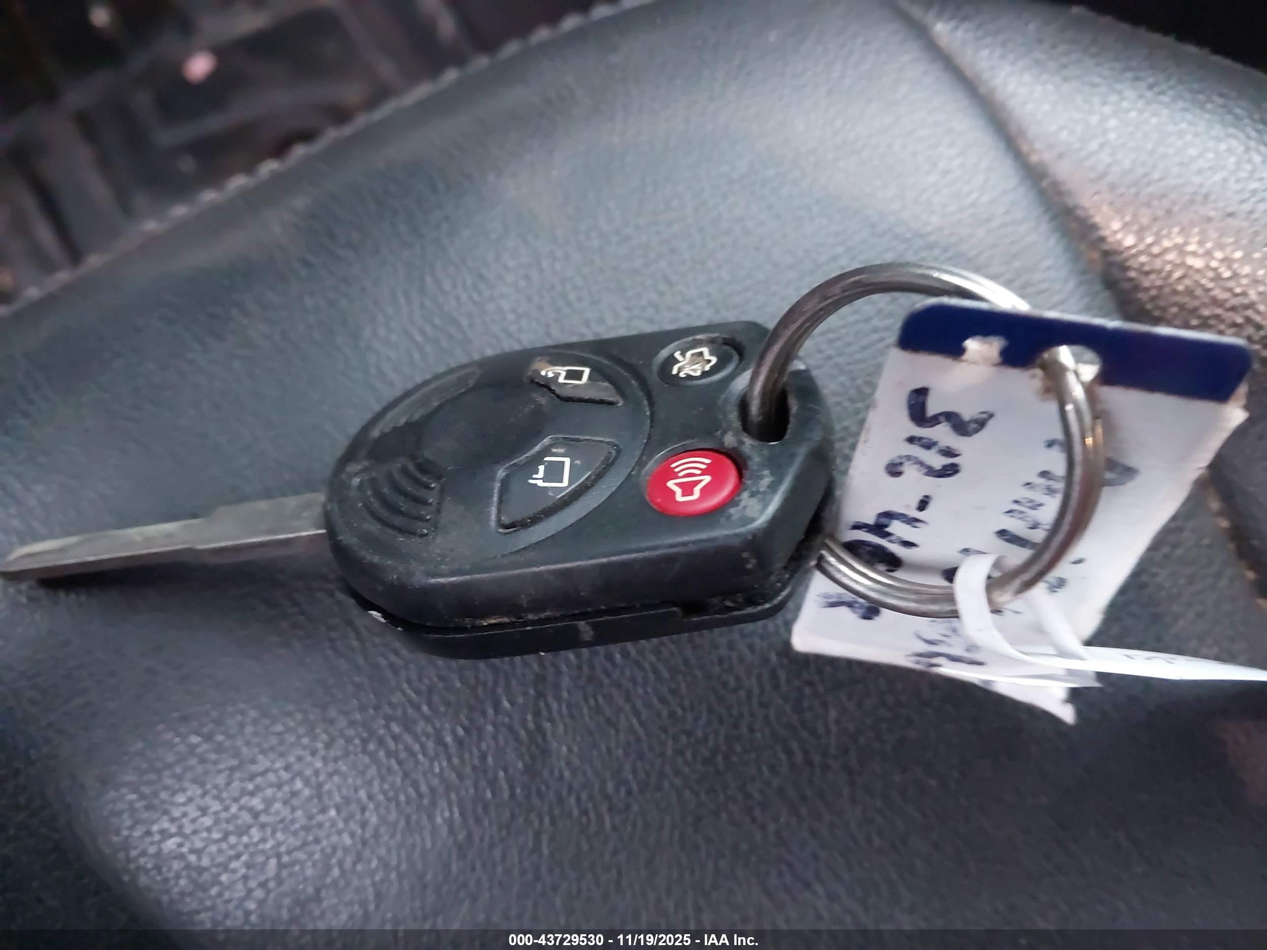 FORD ESCAPE image 11