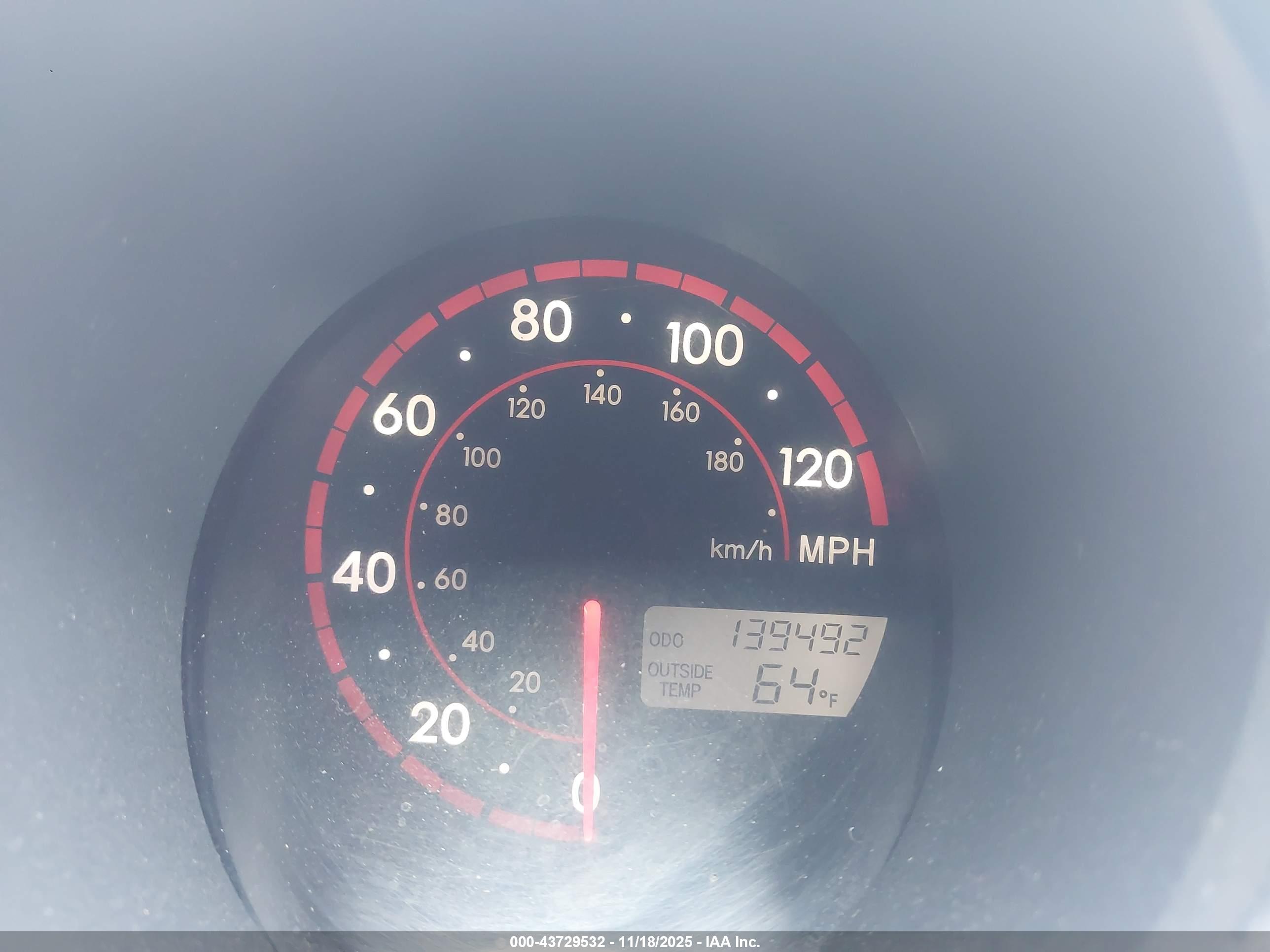 TOYOTA MATRIX image 7