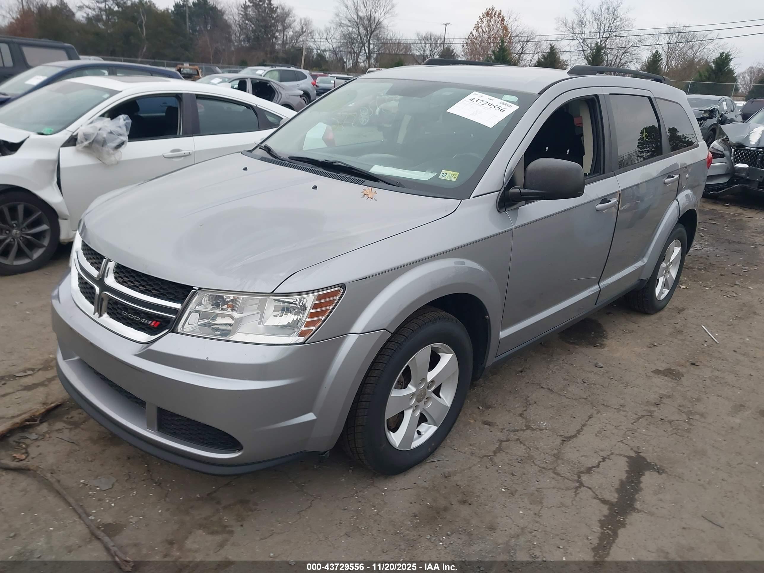 DODGE JOURNEY image 2