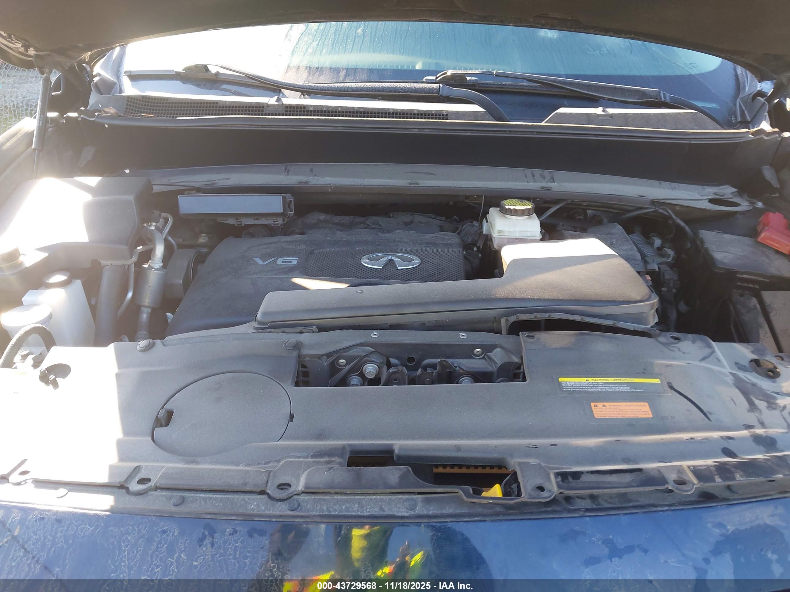 INFINITI QX60 image 10