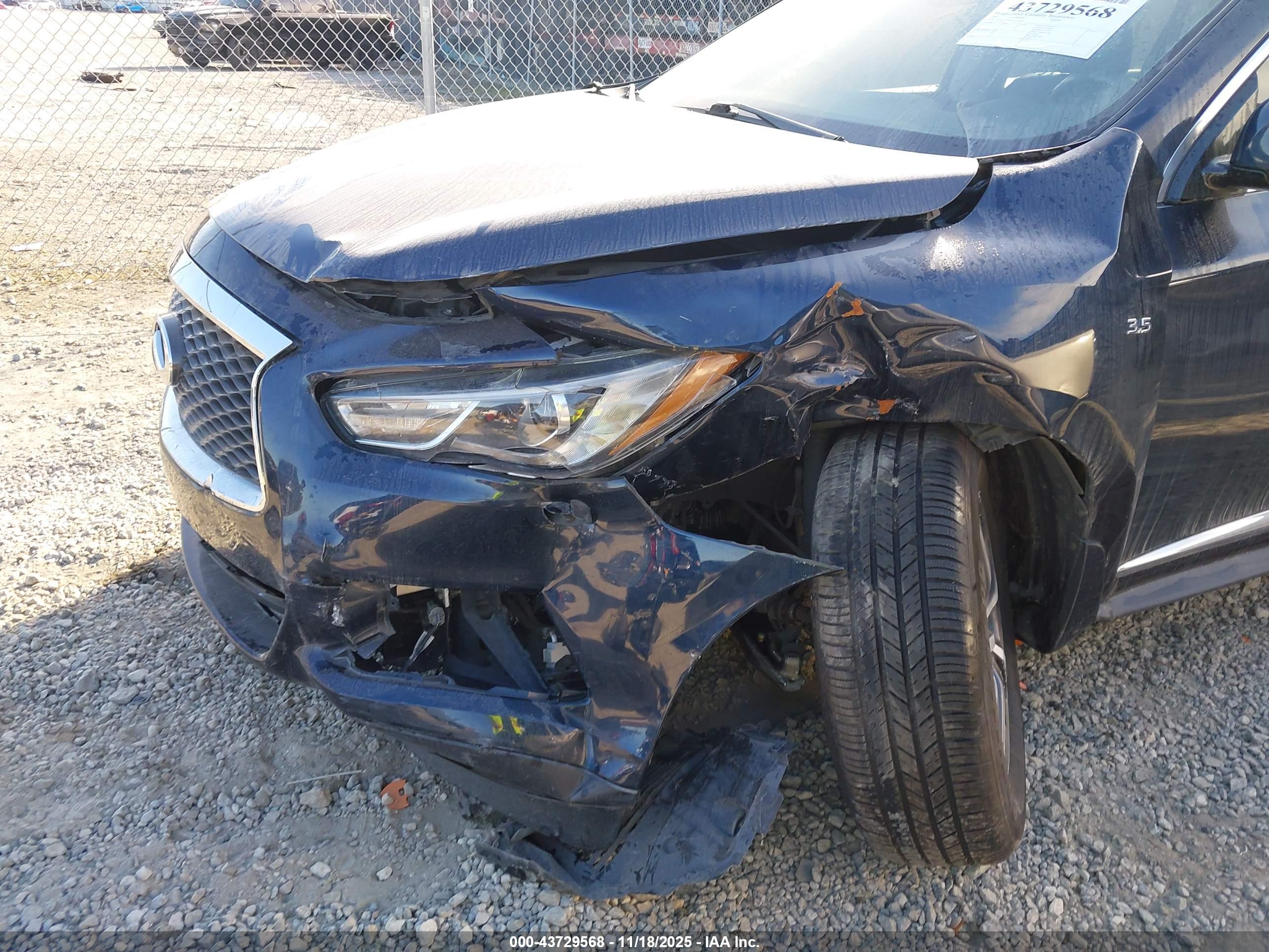 INFINITI QX60 image 6