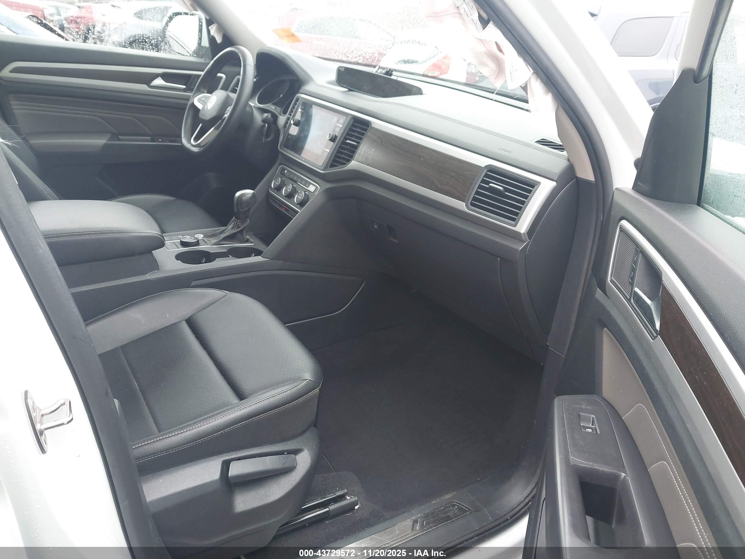 VOLKSWAGEN ATLAS image 5
