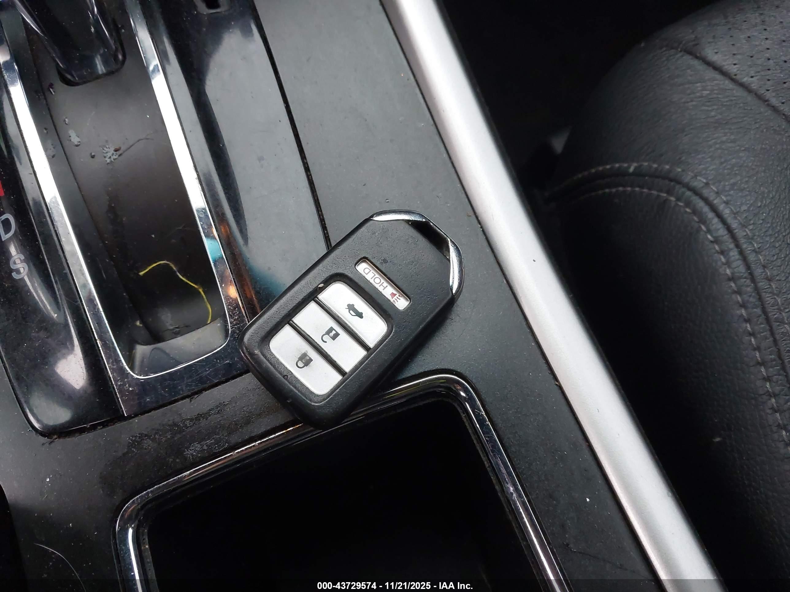 HONDA ACCORD image 11