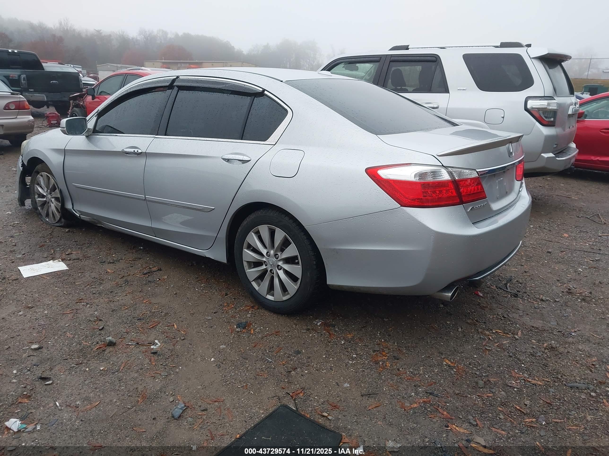 HONDA ACCORD image 3