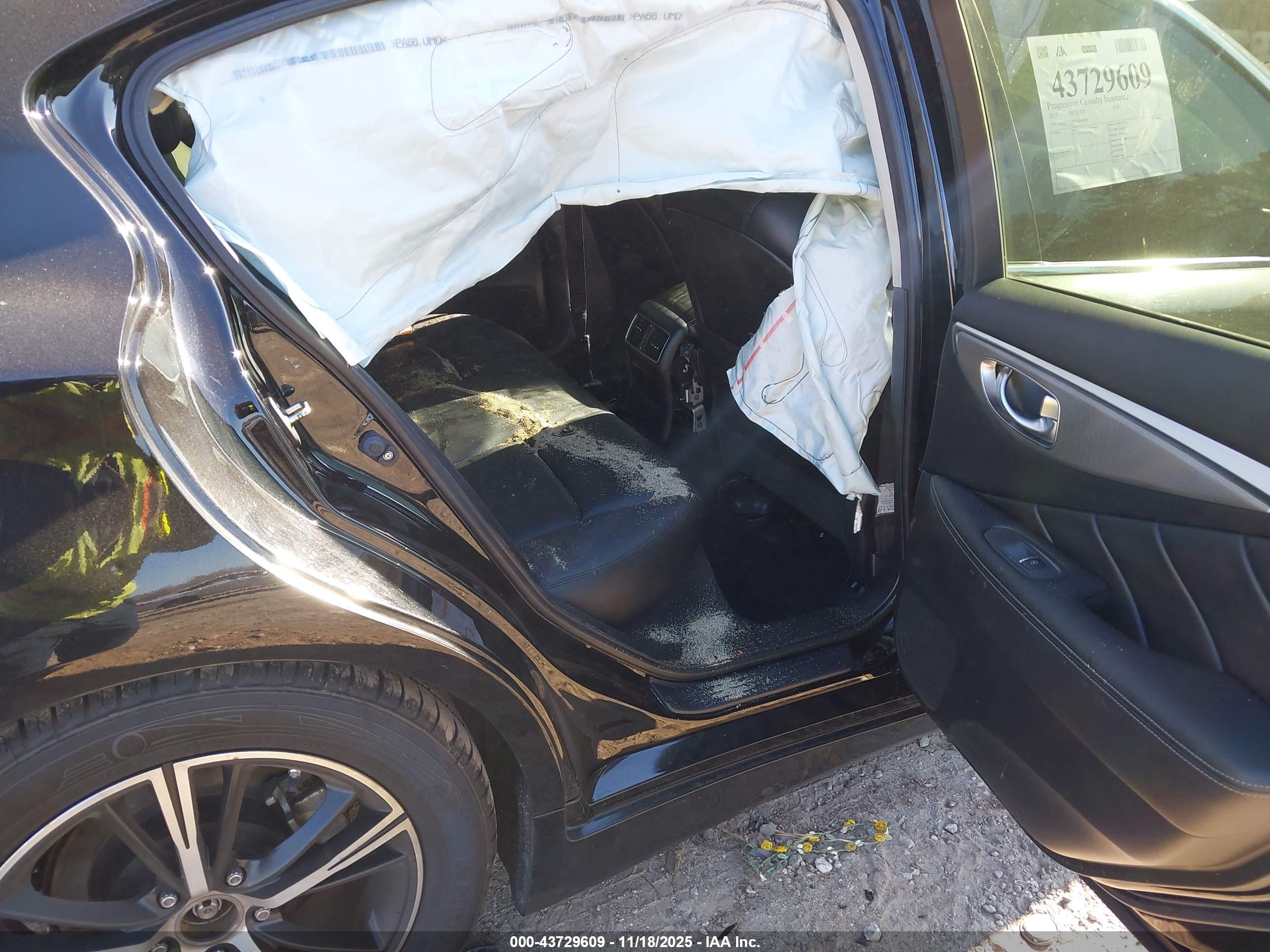 INFINITI Q50 image 8