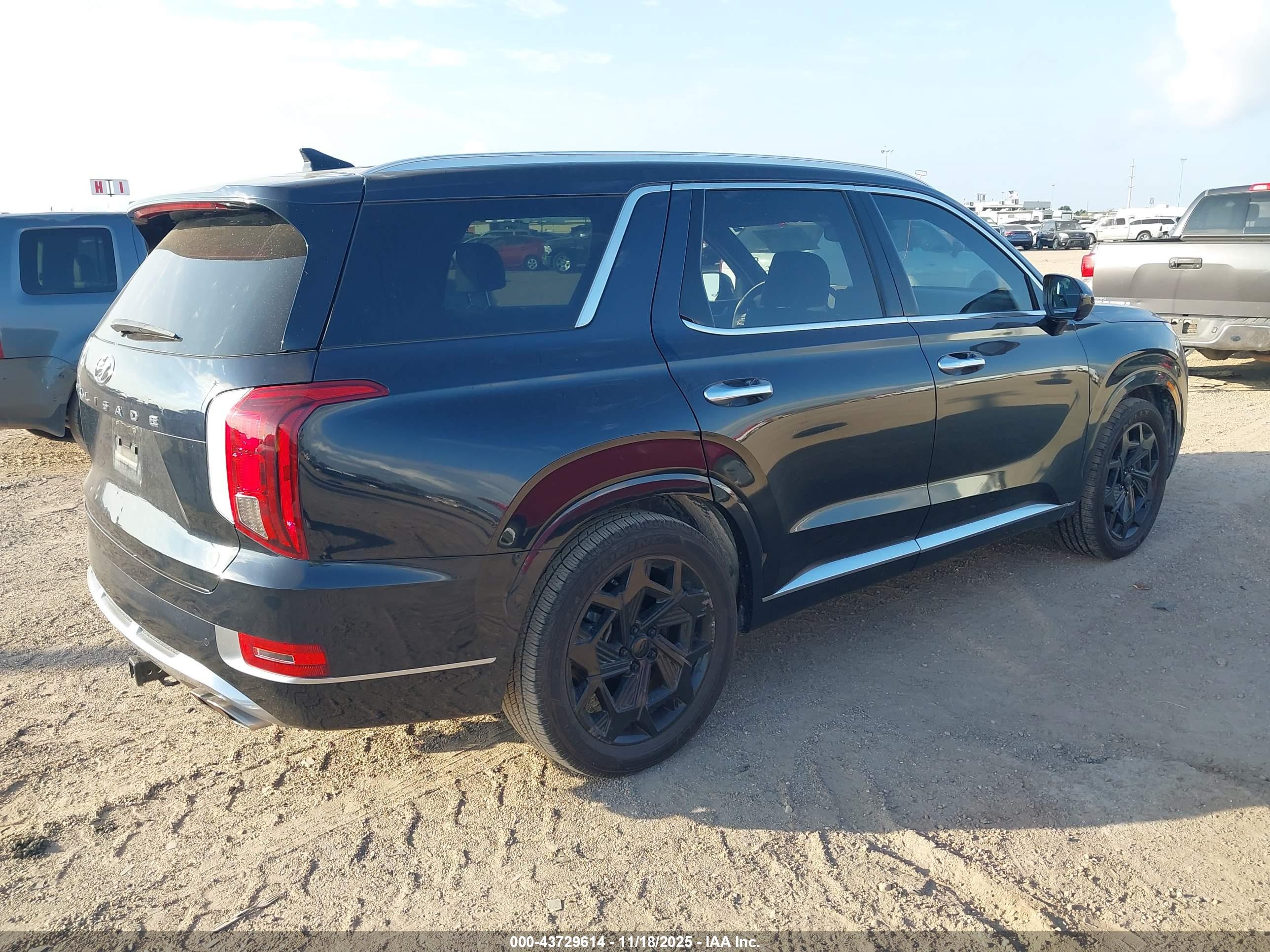 HYUNDAI PALISADE image 4