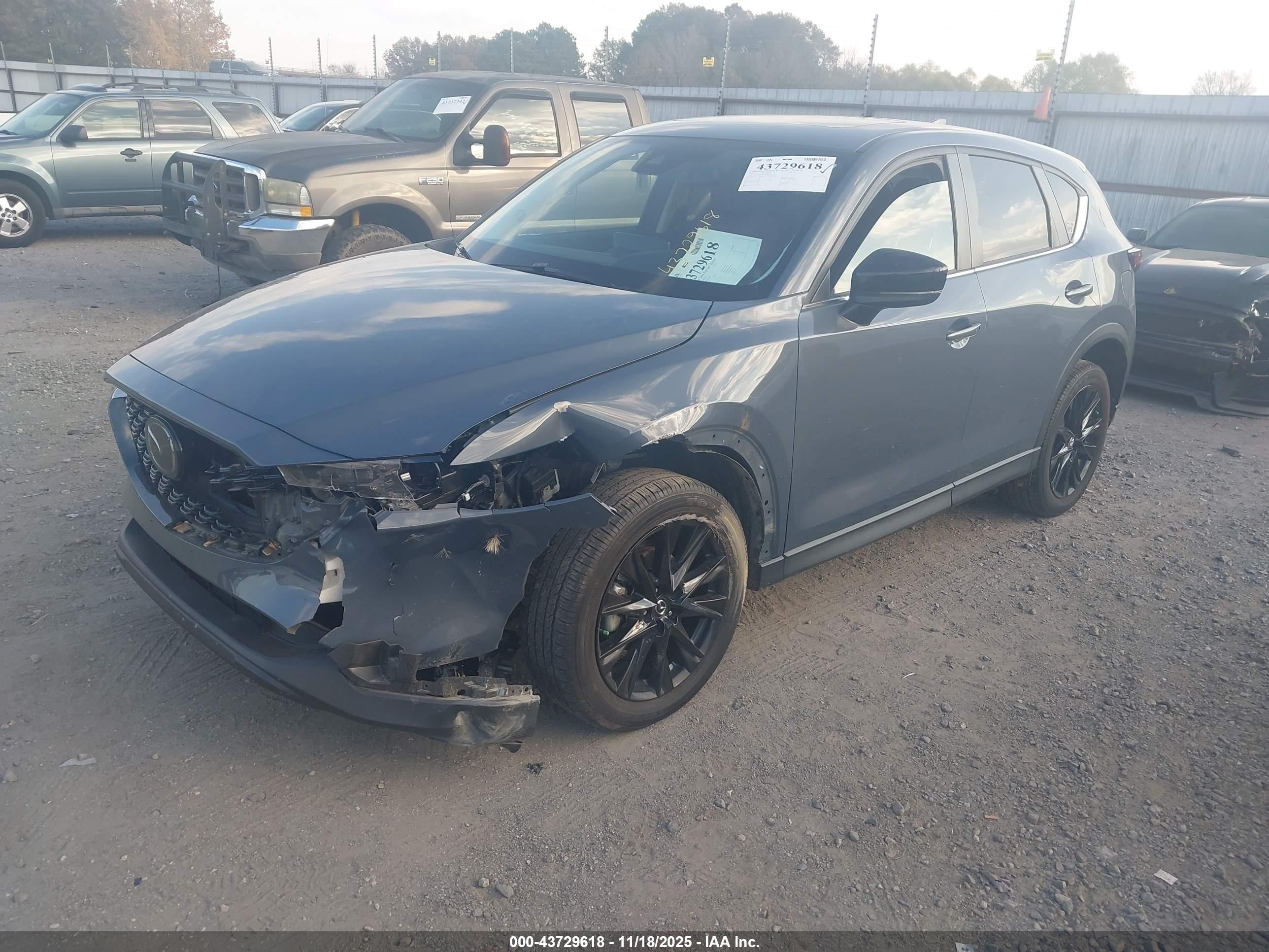 MAZDA CX-5 image 2