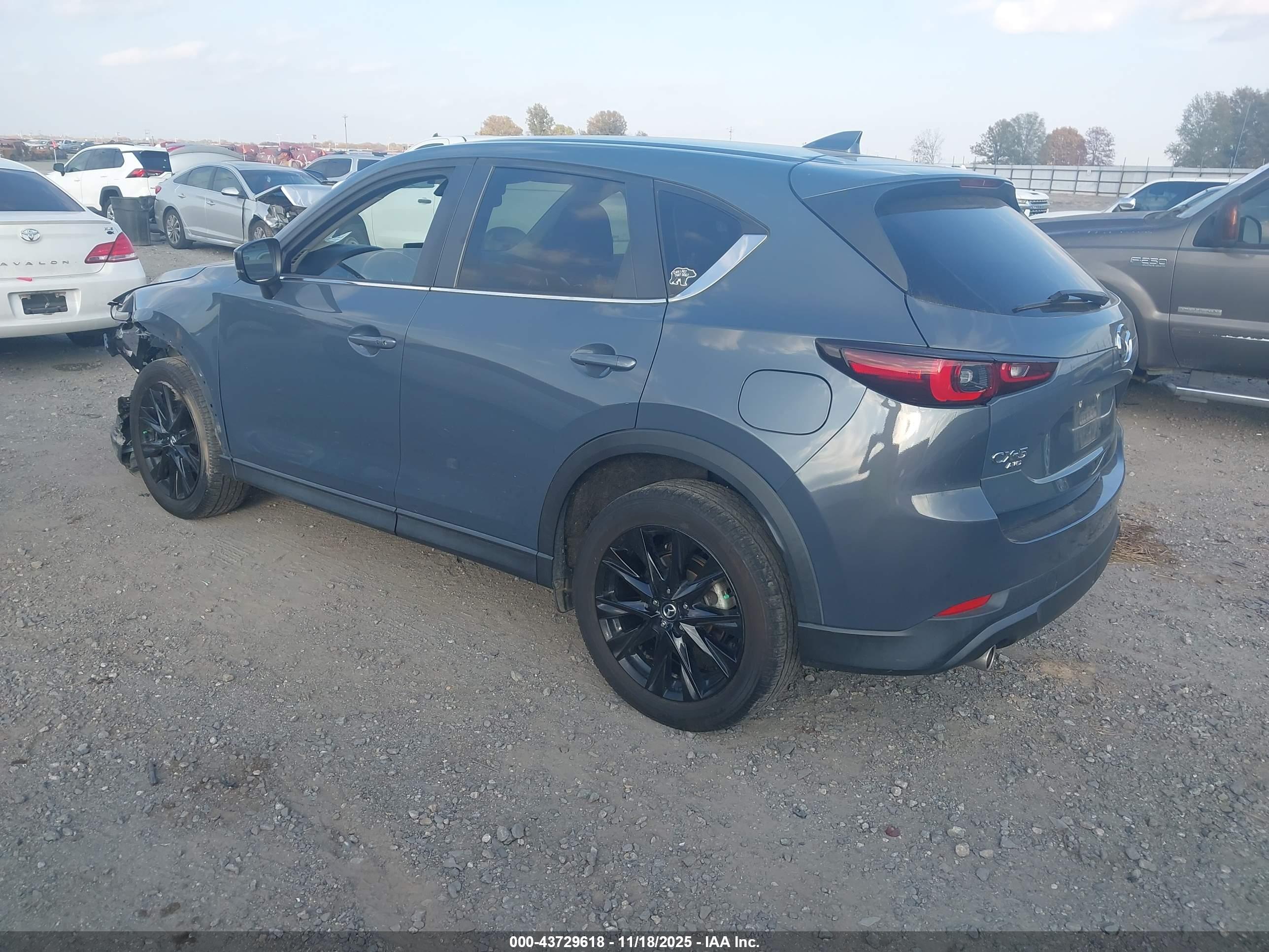 MAZDA CX-5 image 3