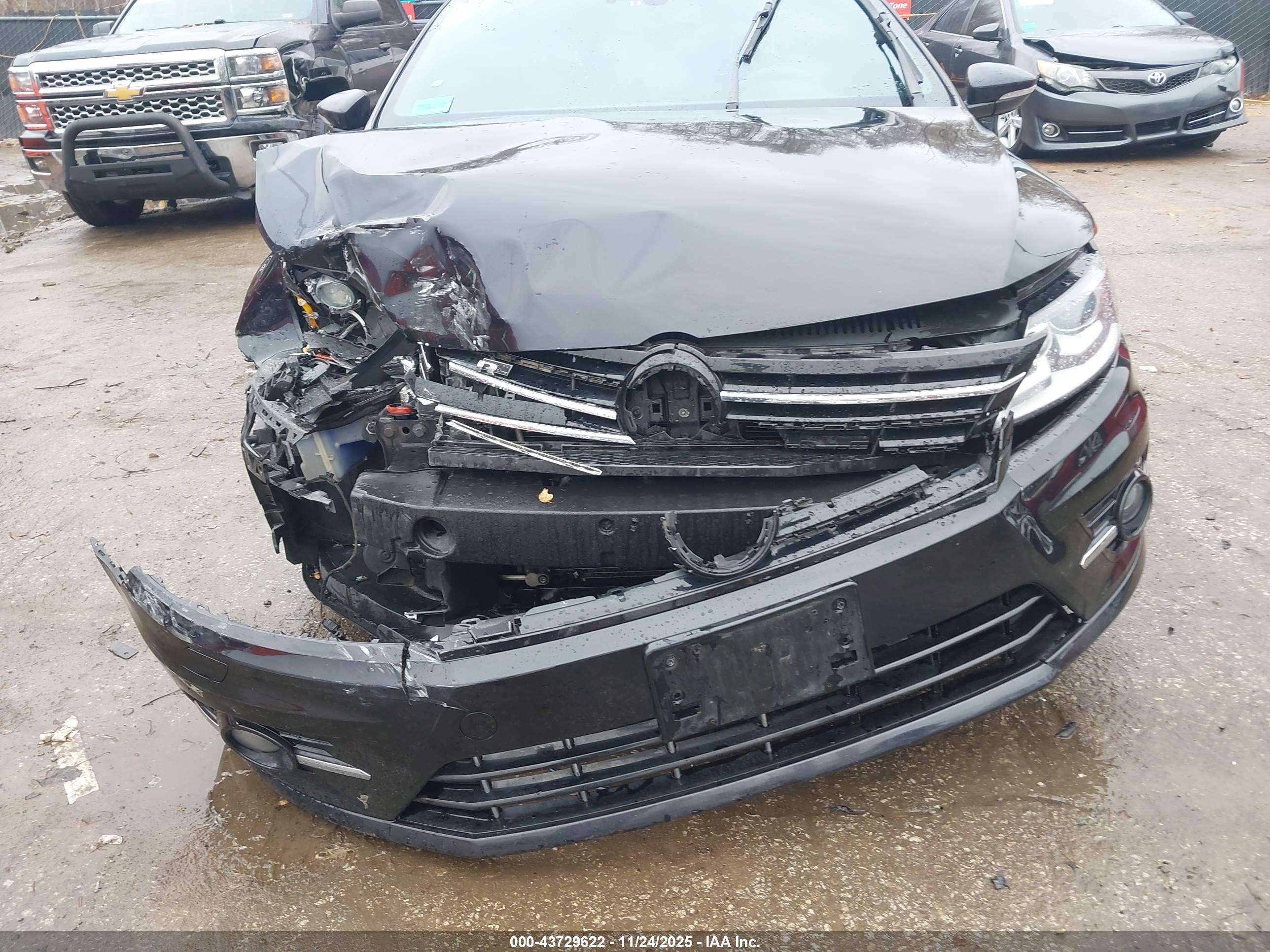 VOLKSWAGEN CC image 6