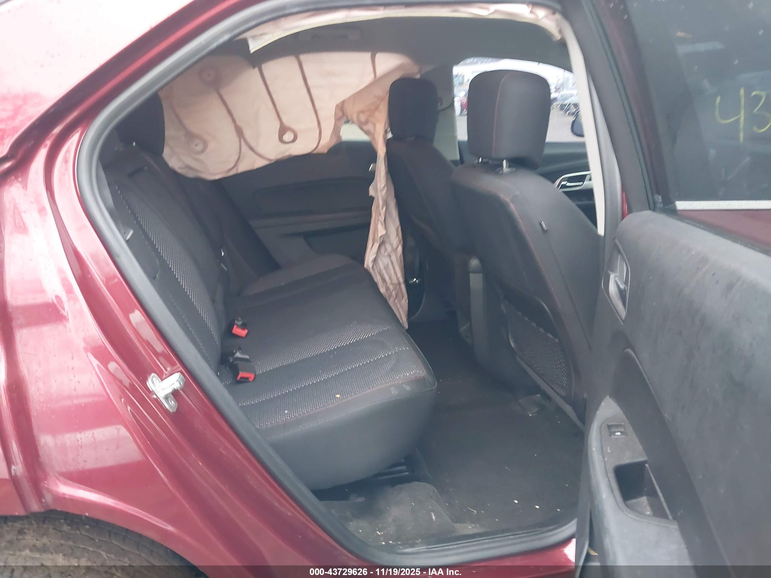 CHEVROLET EQUINOX image 8
