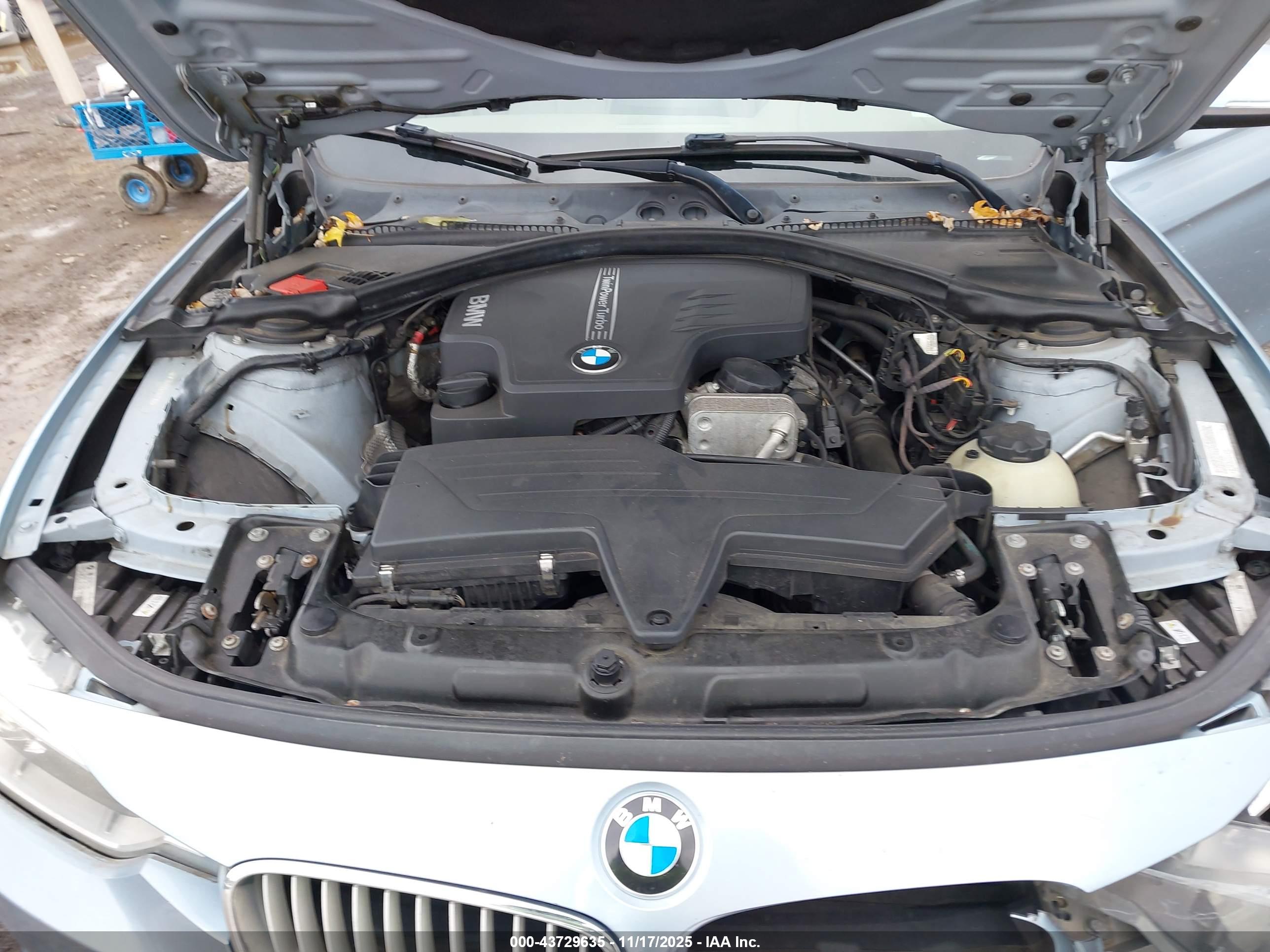 BMW 328I image 10