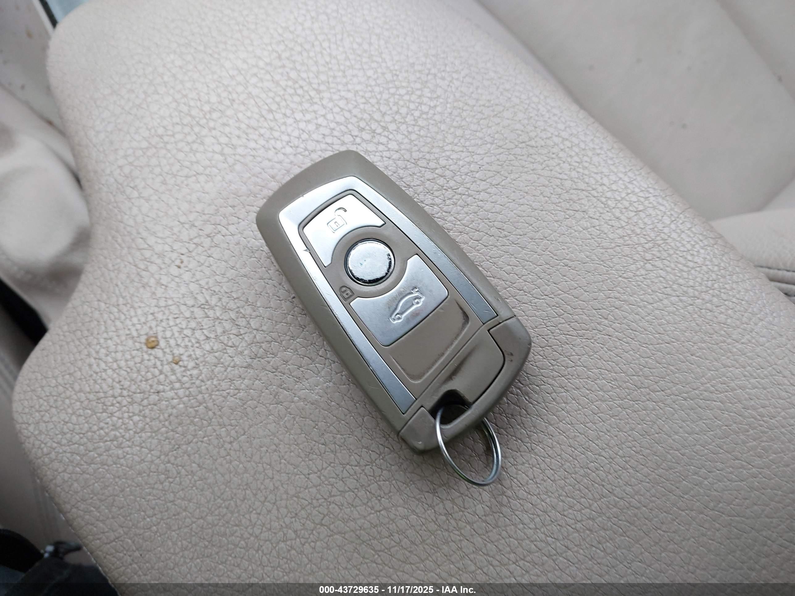 BMW 328I image 11