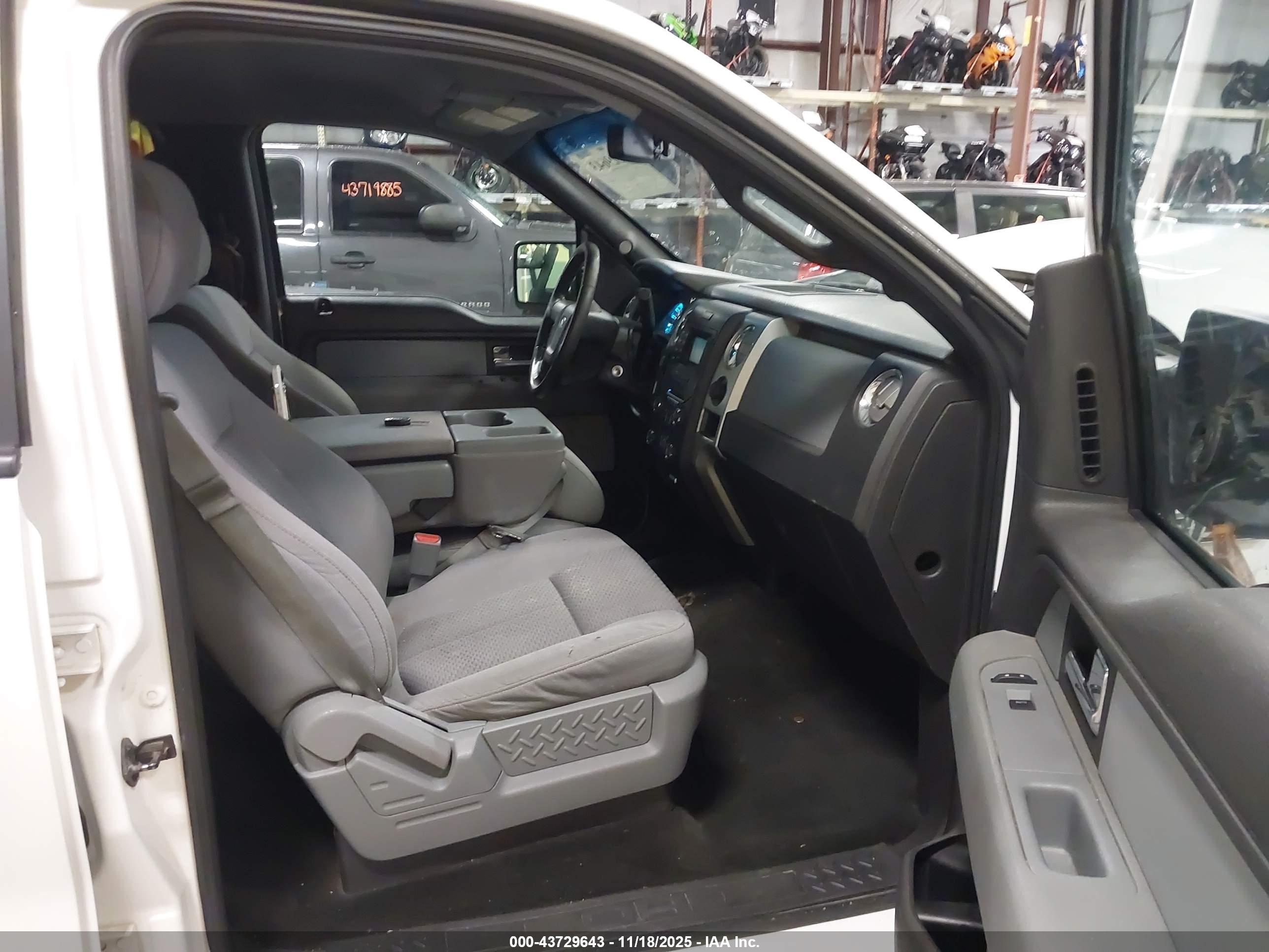 FORD F-150 image 5