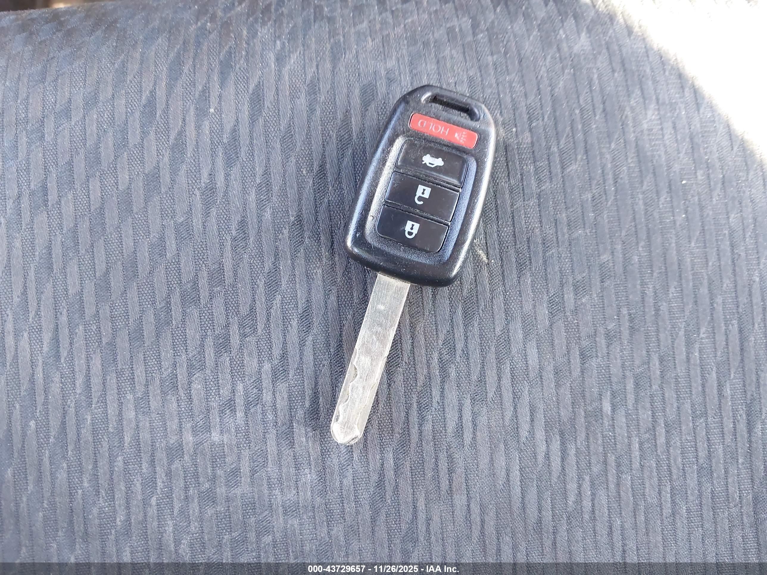 HONDA CIVIC image 11