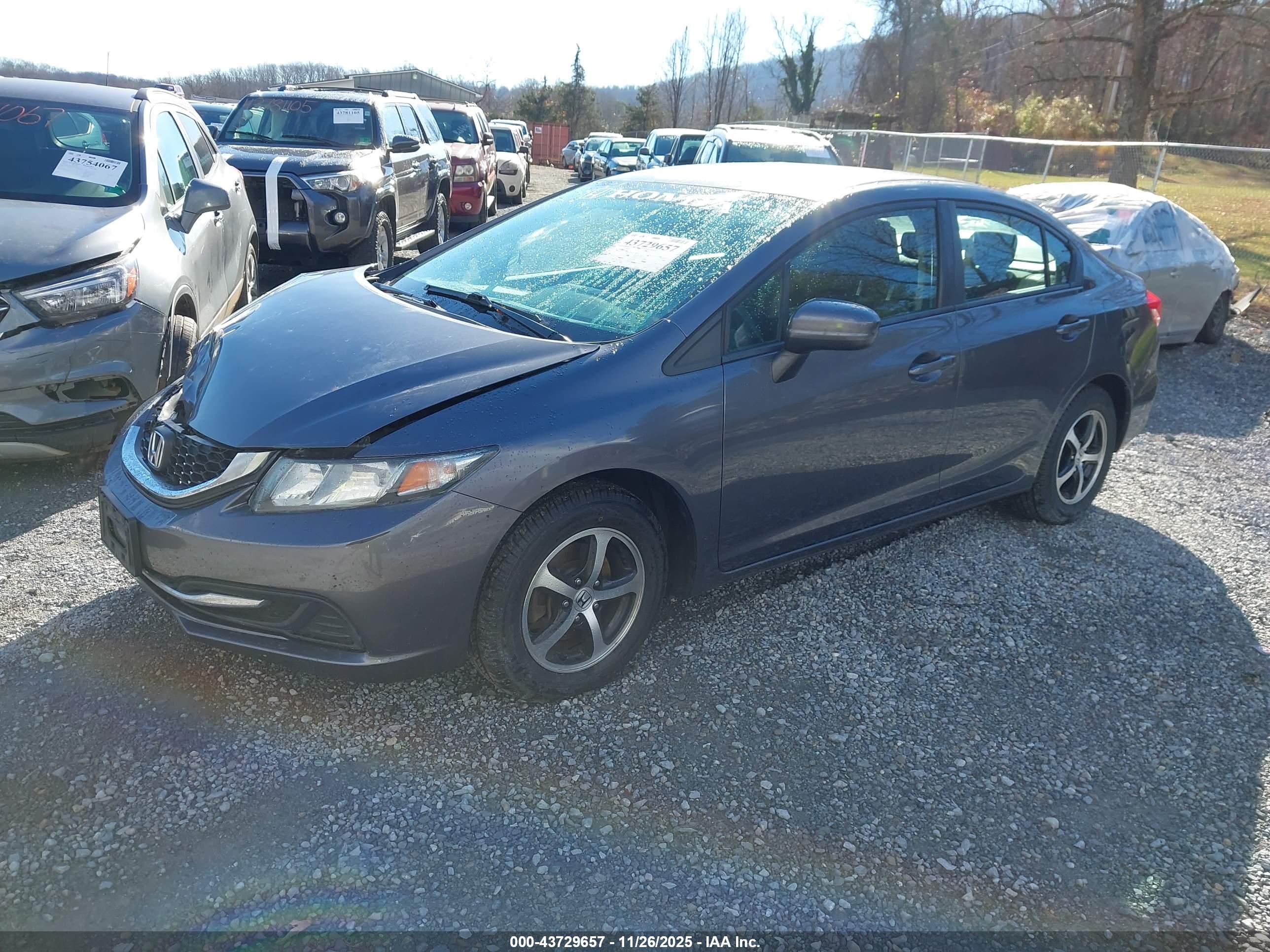 HONDA CIVIC image 2