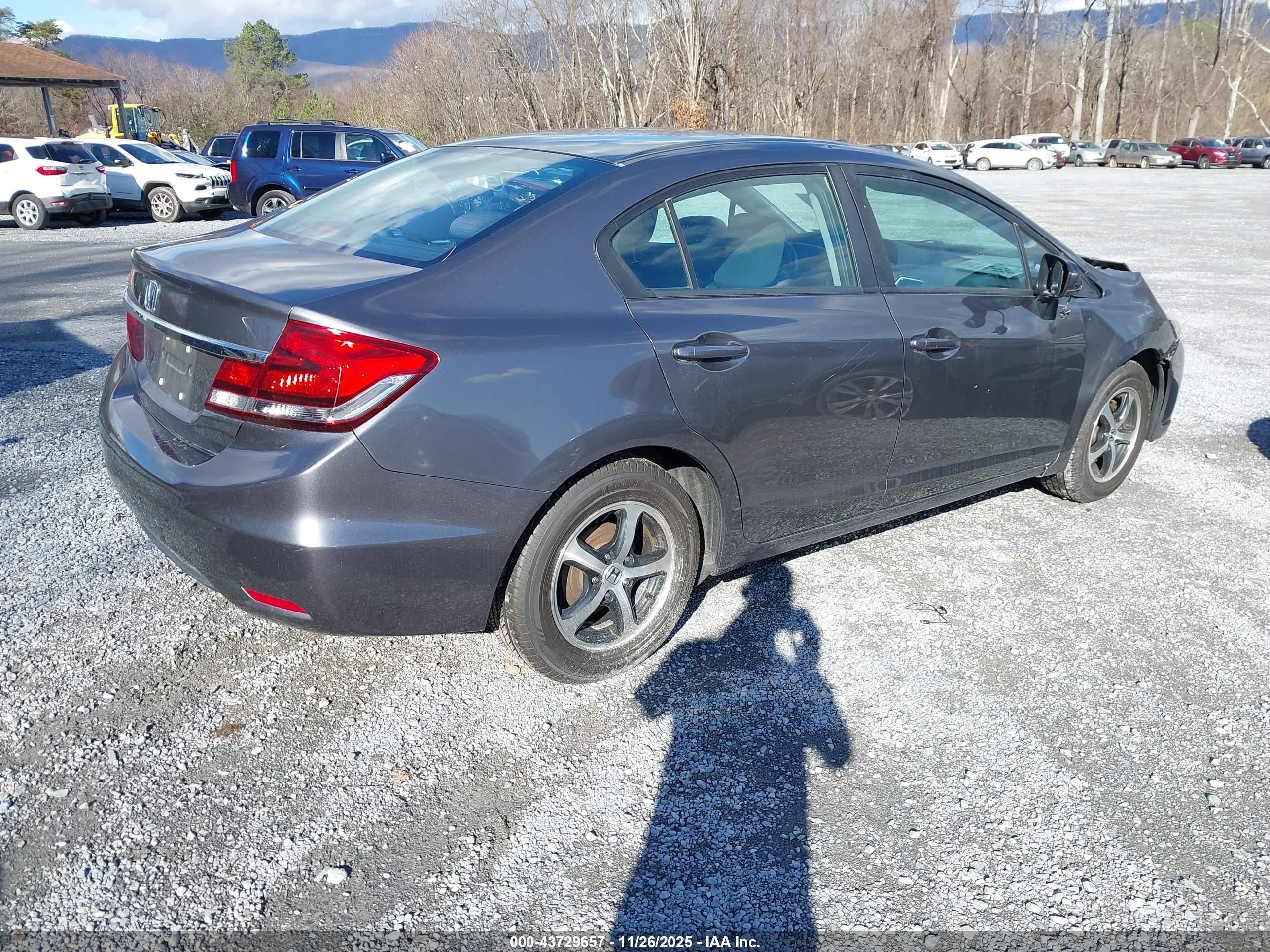 HONDA CIVIC image 4