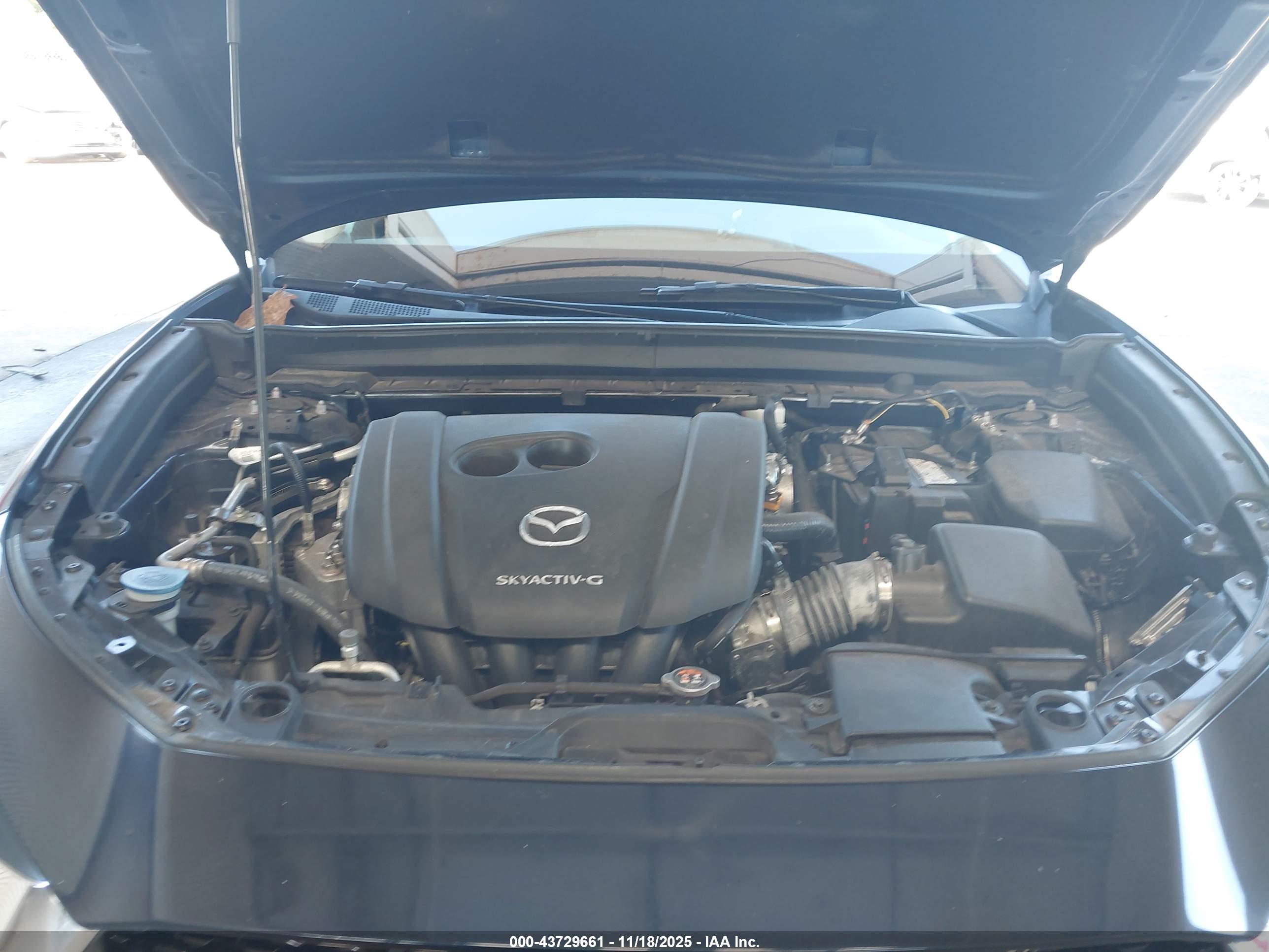 MAZDA CX-30 image 10