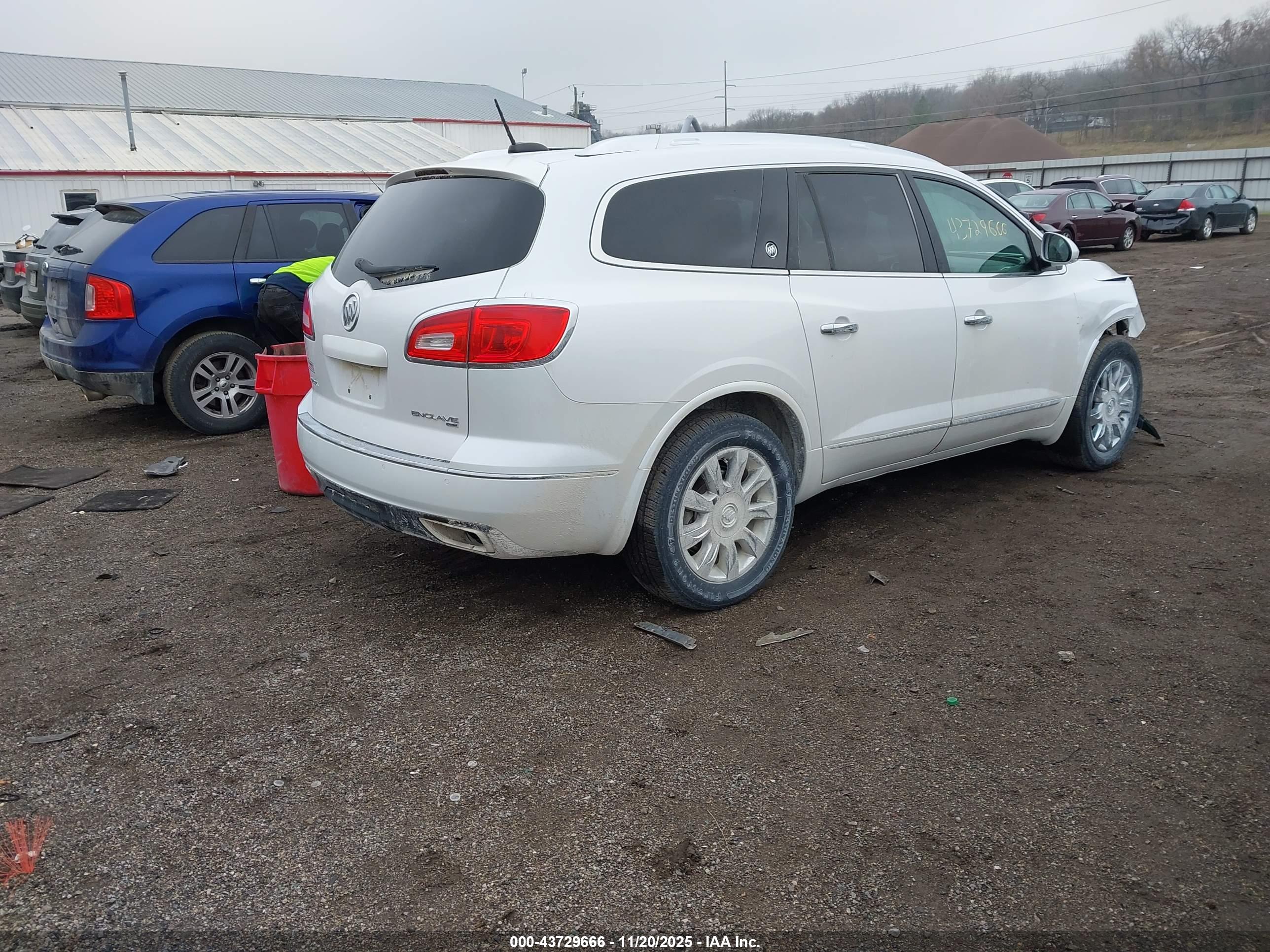 BUICK ENCLAVE image 4