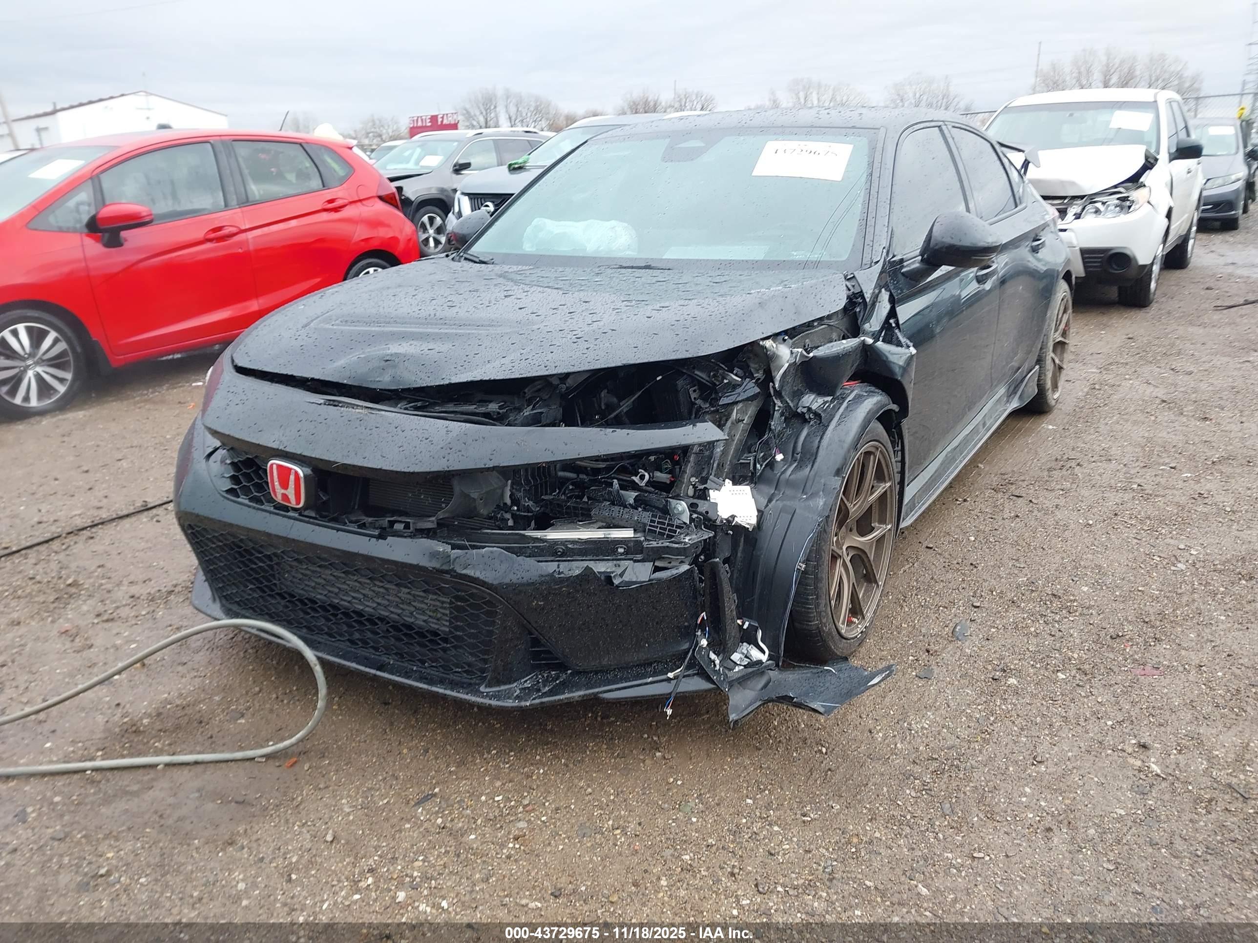 HONDA CIVIC image 2