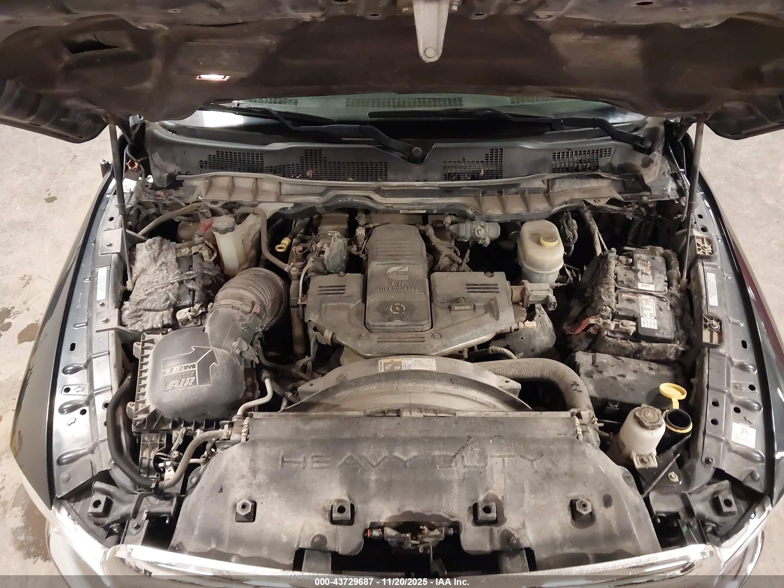 RAM 3500 image 10