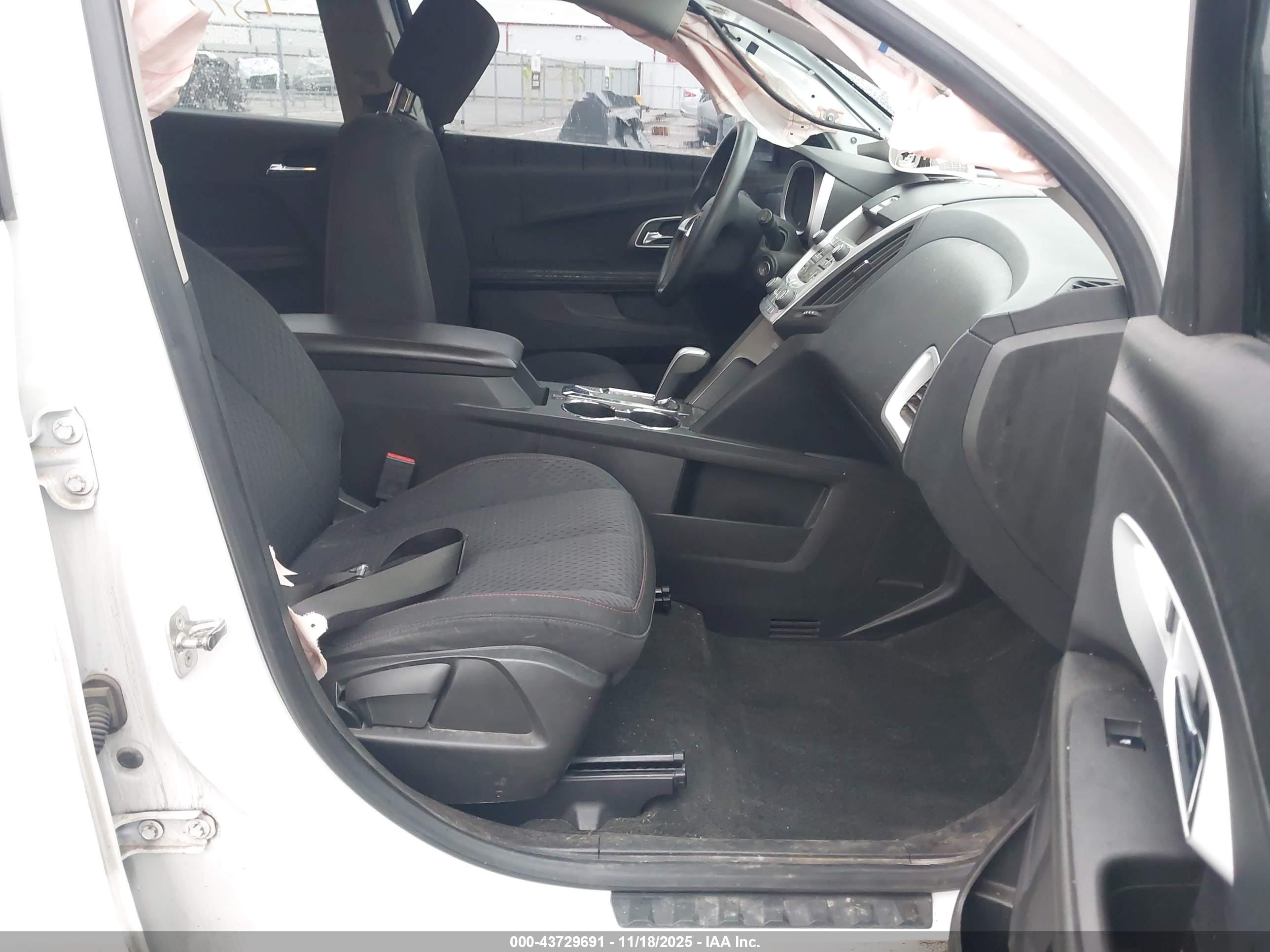 CHEVROLET EQUINOX image 5