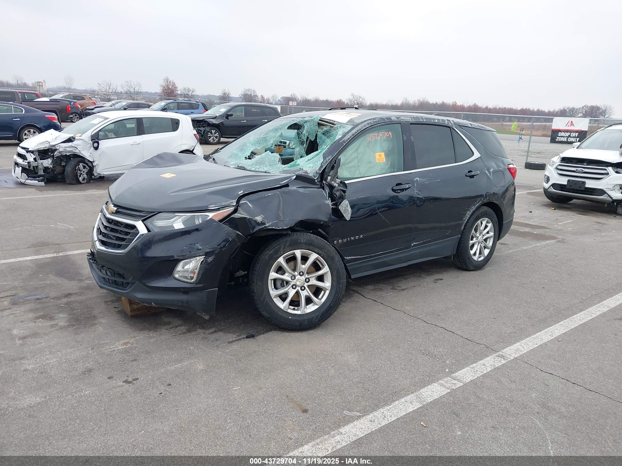 CHEVROLET EQUINOX image 2