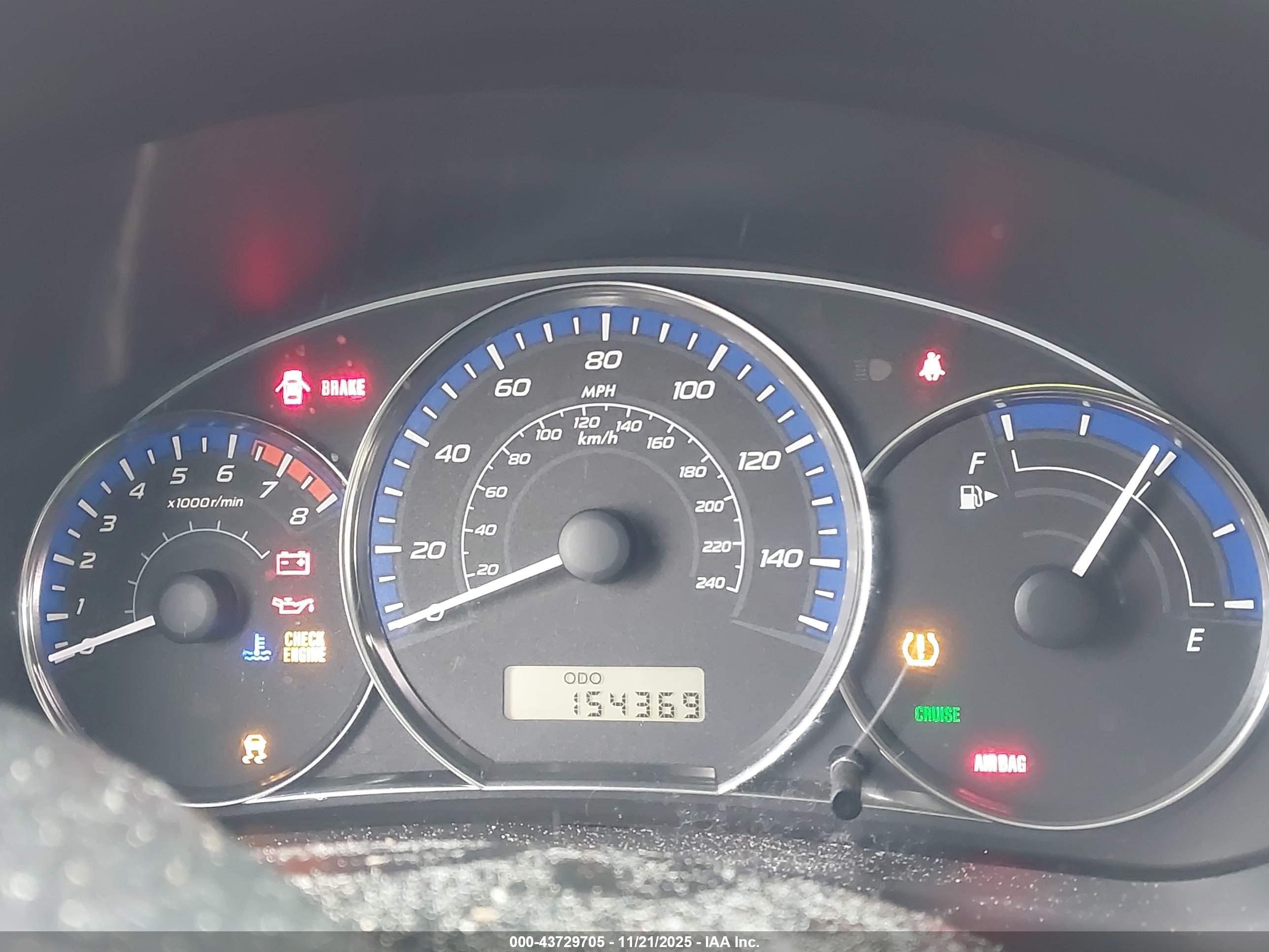 SUBARU FORESTER image 7