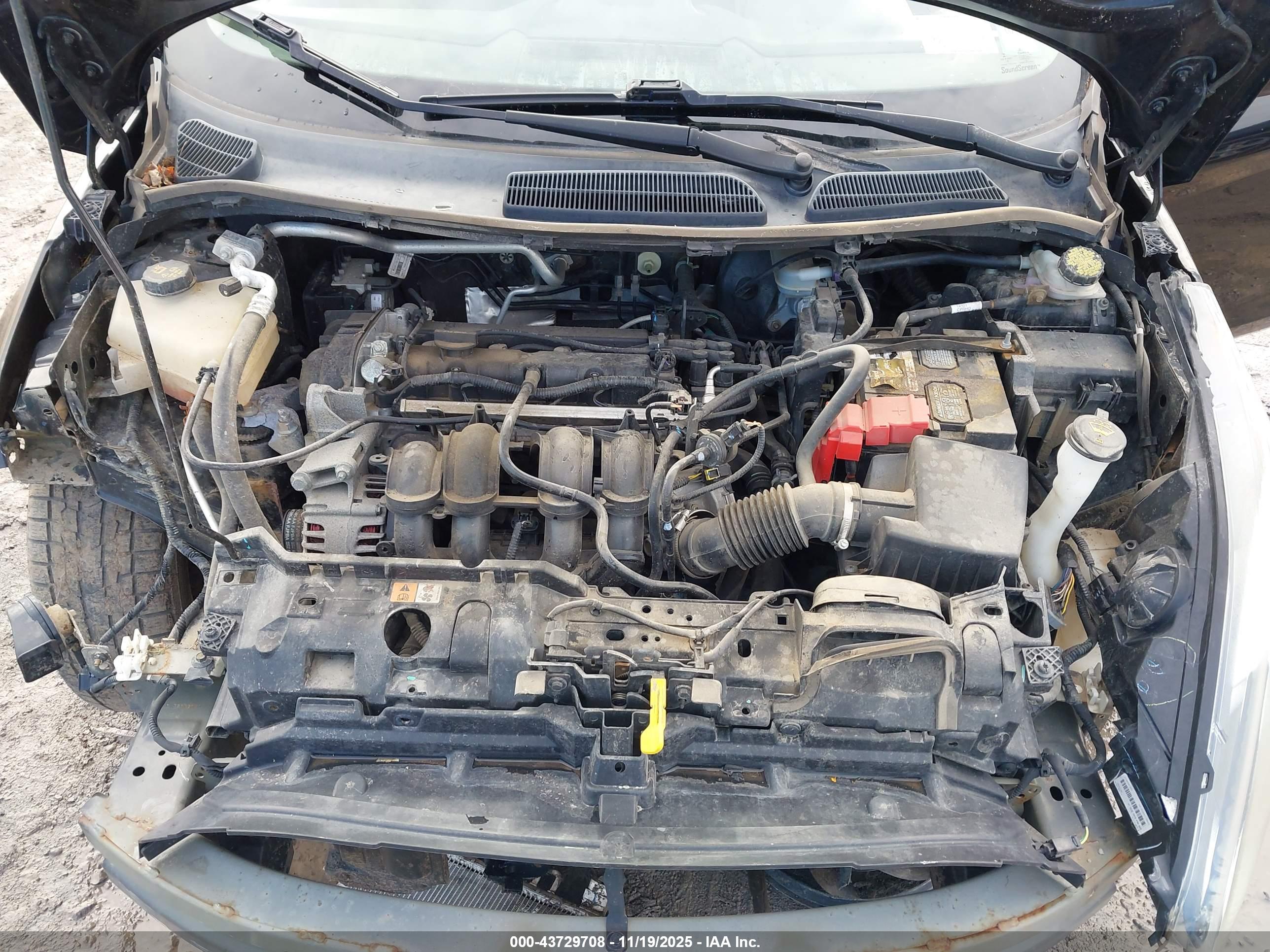 FORD FIESTA image 10