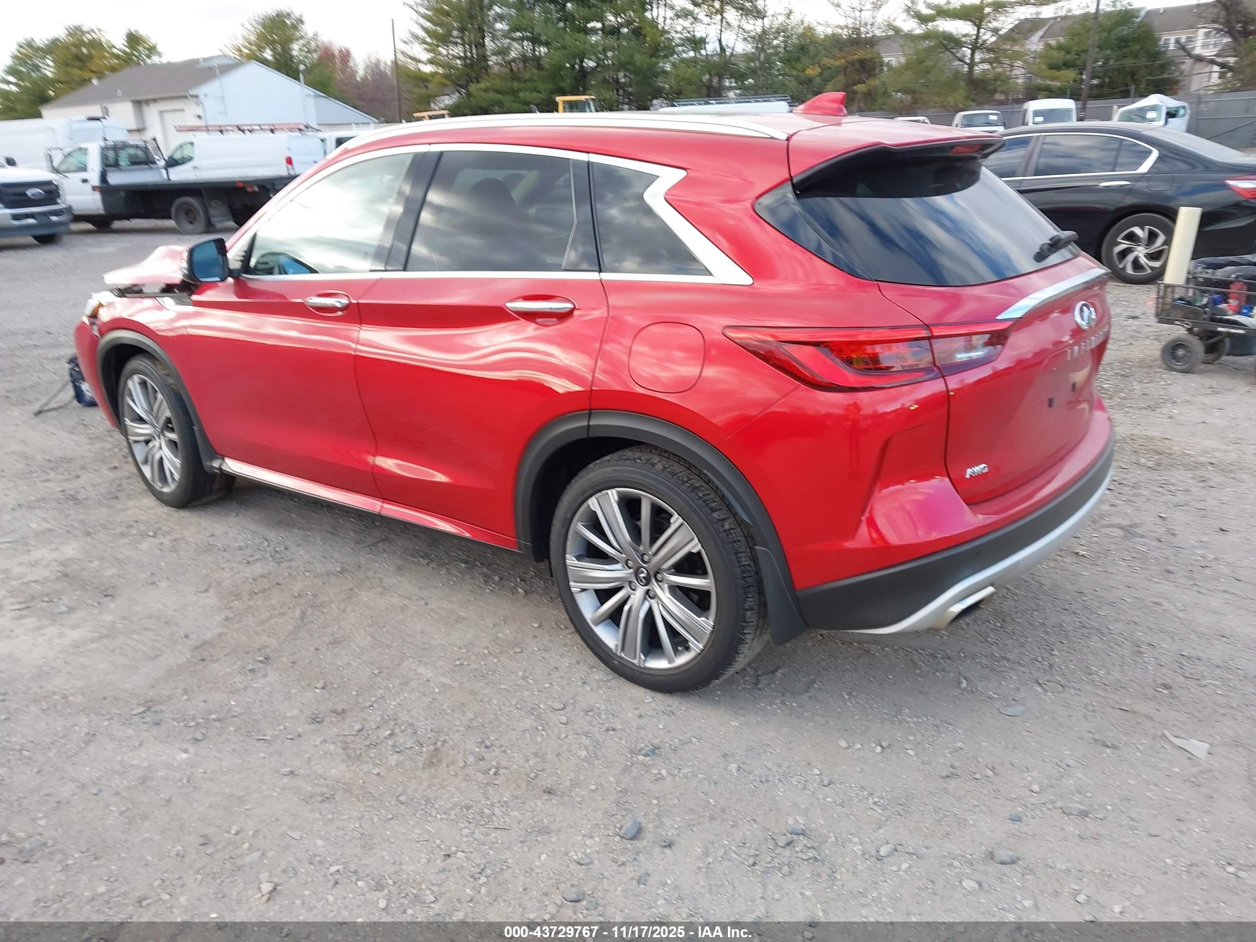INFINITI QX50 image 3