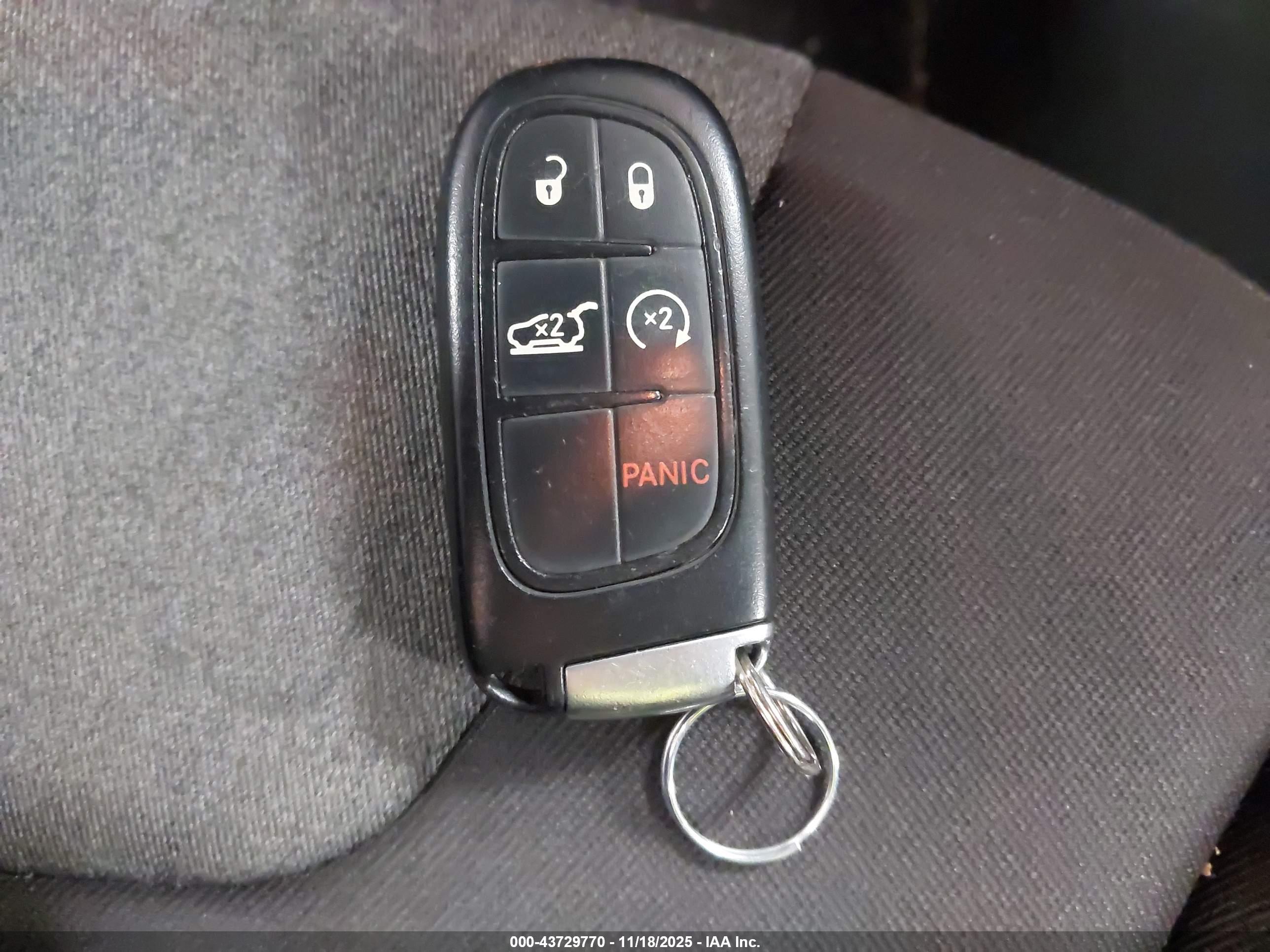 JEEP CHEROKEE image 11