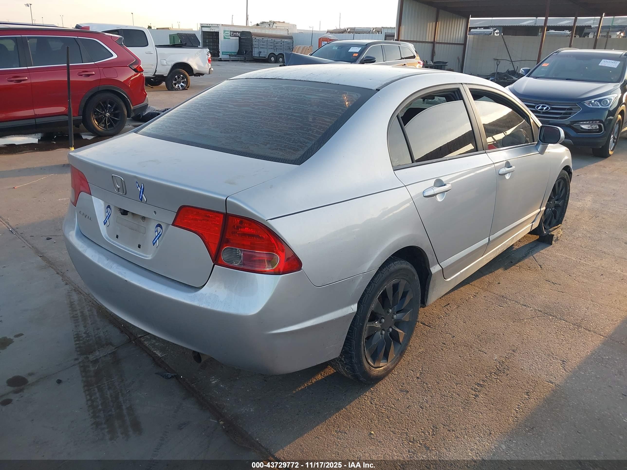 HONDA CIVIC image 4