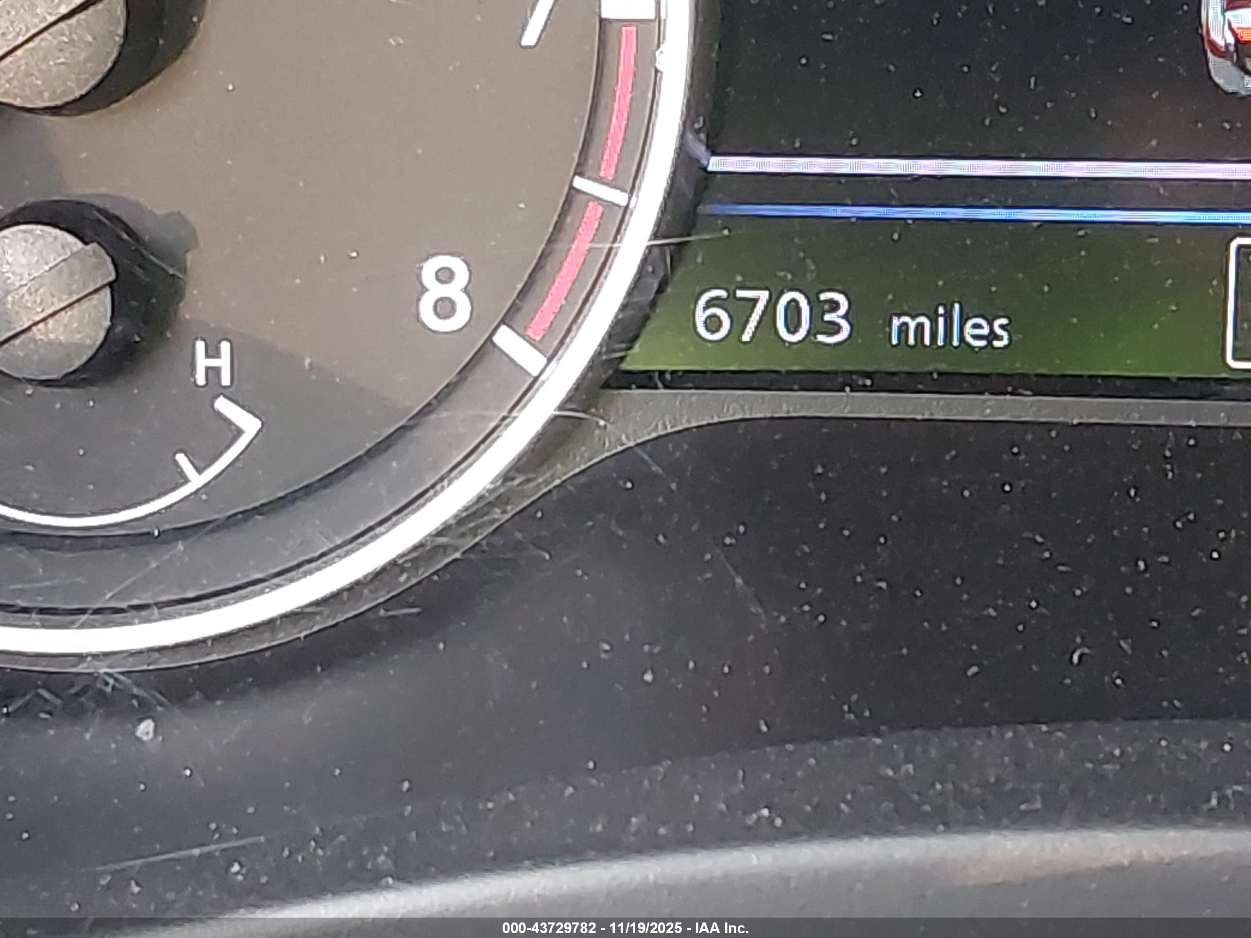 NISSAN SENTRA image 7