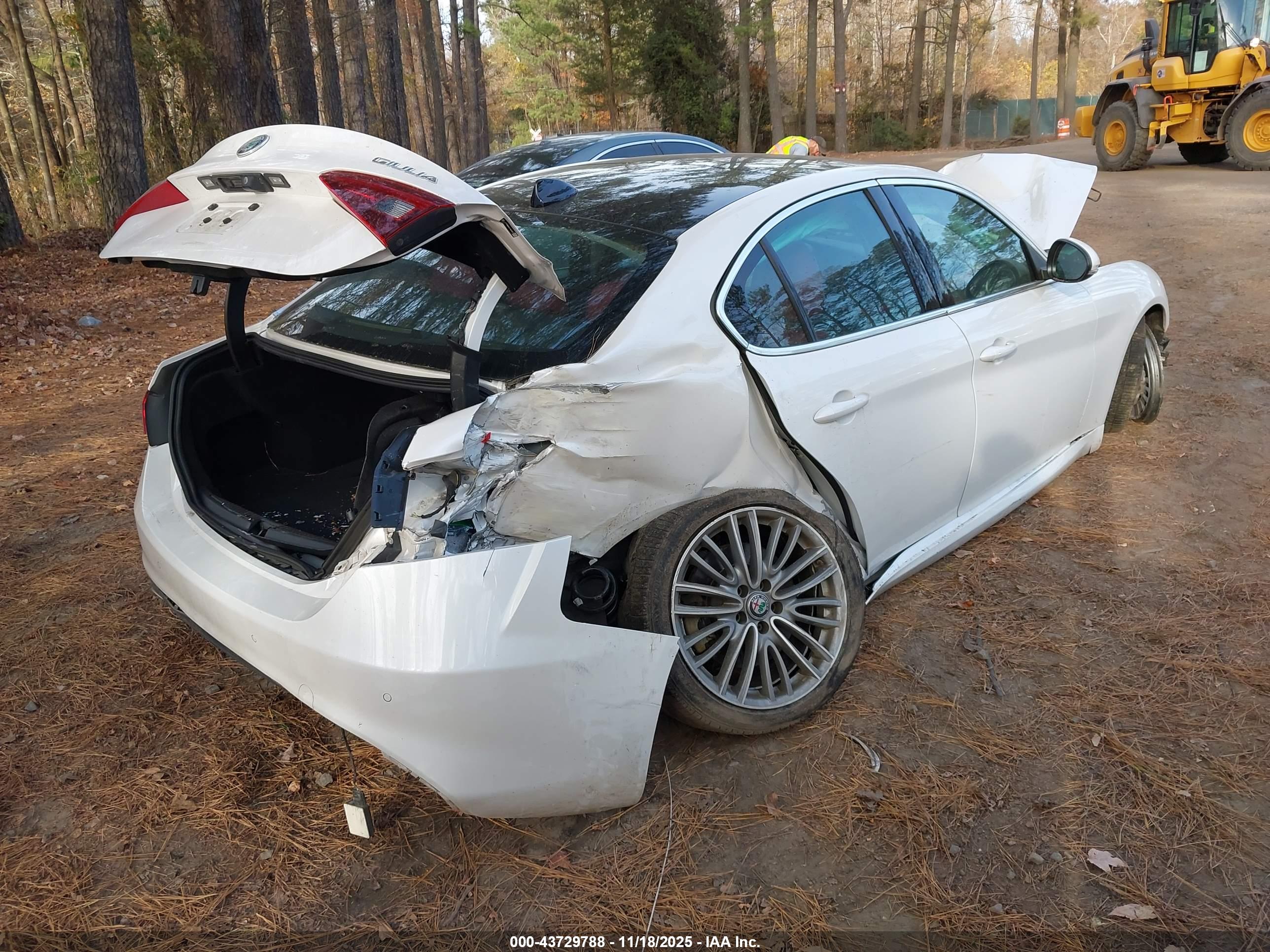 ALFA ROMEO image 4
