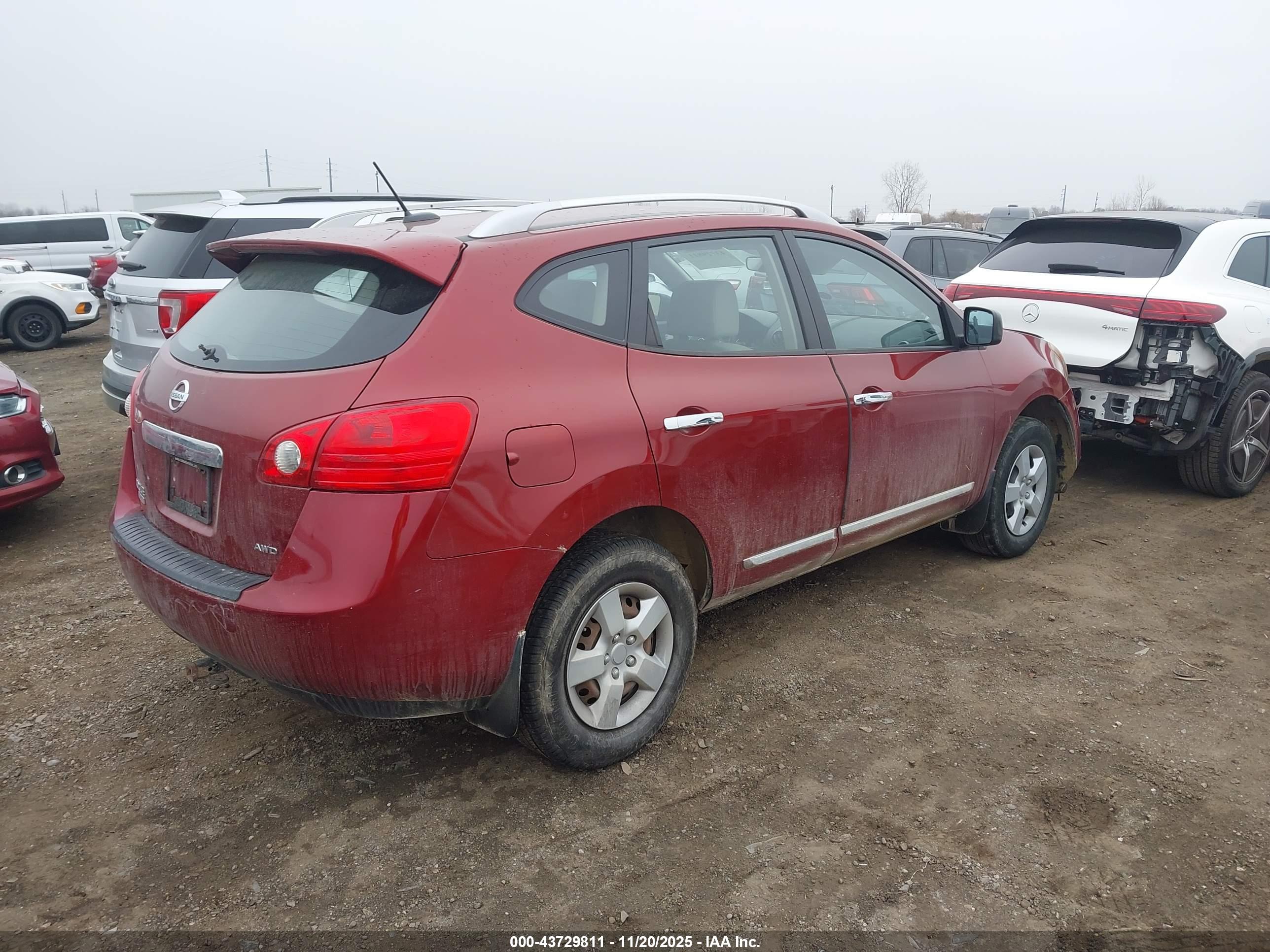NISSAN ROGUE image 4