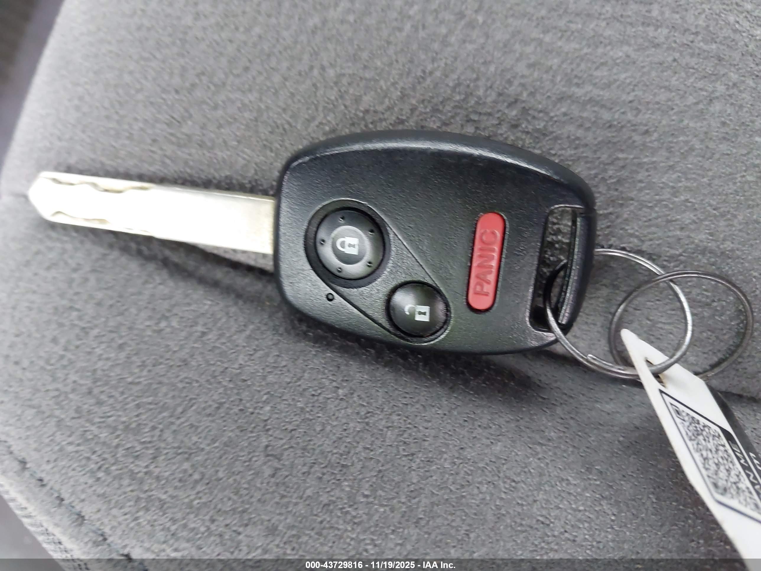 HONDA CIVIC image 11