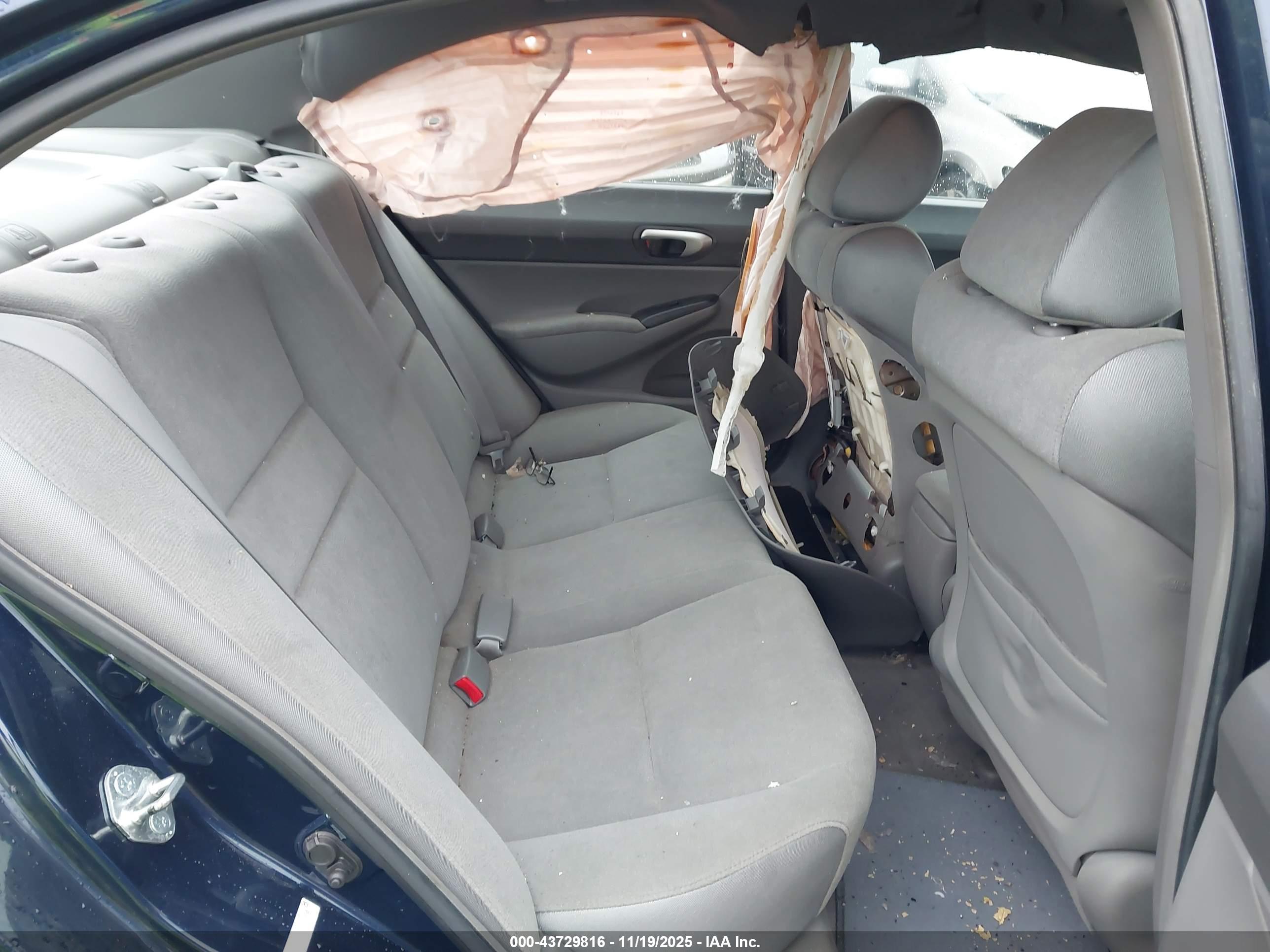HONDA CIVIC image 8