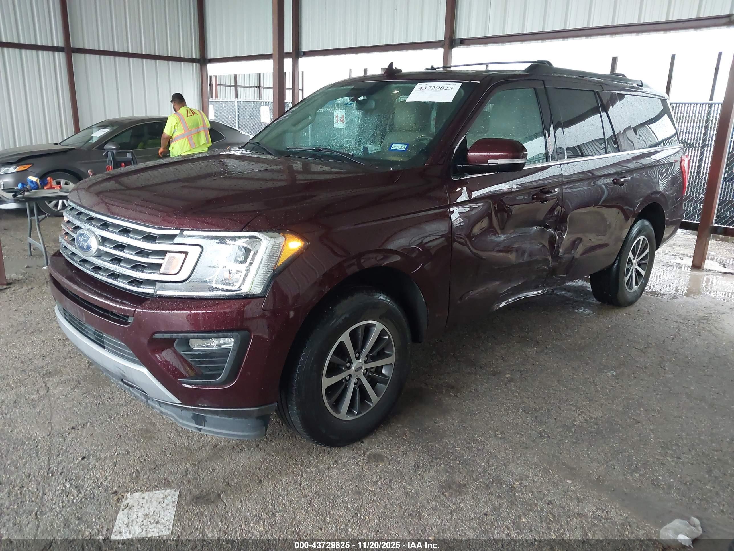 FORD EXPEDITION image 2