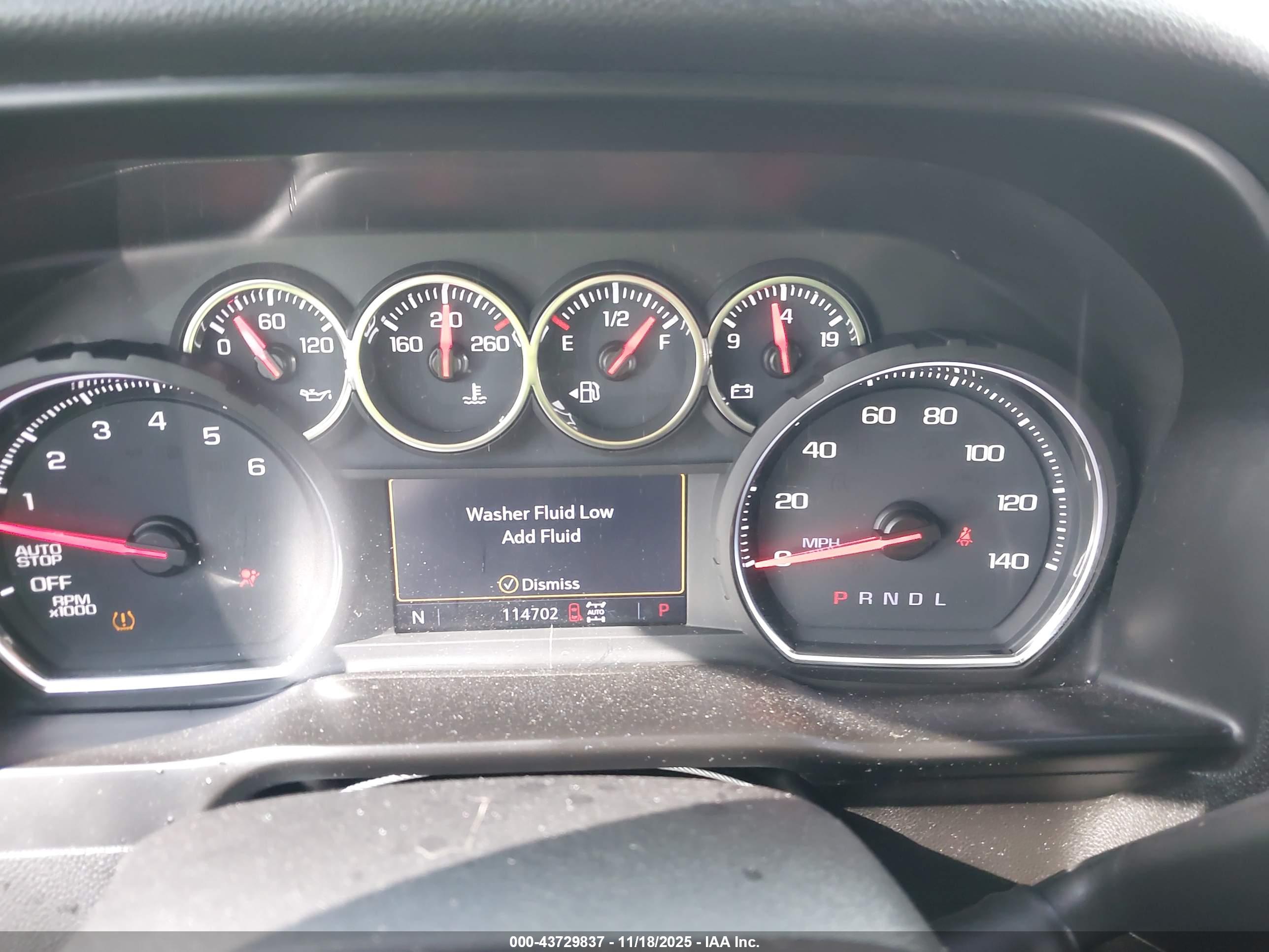 CHEVROLET SILVERADO image 7